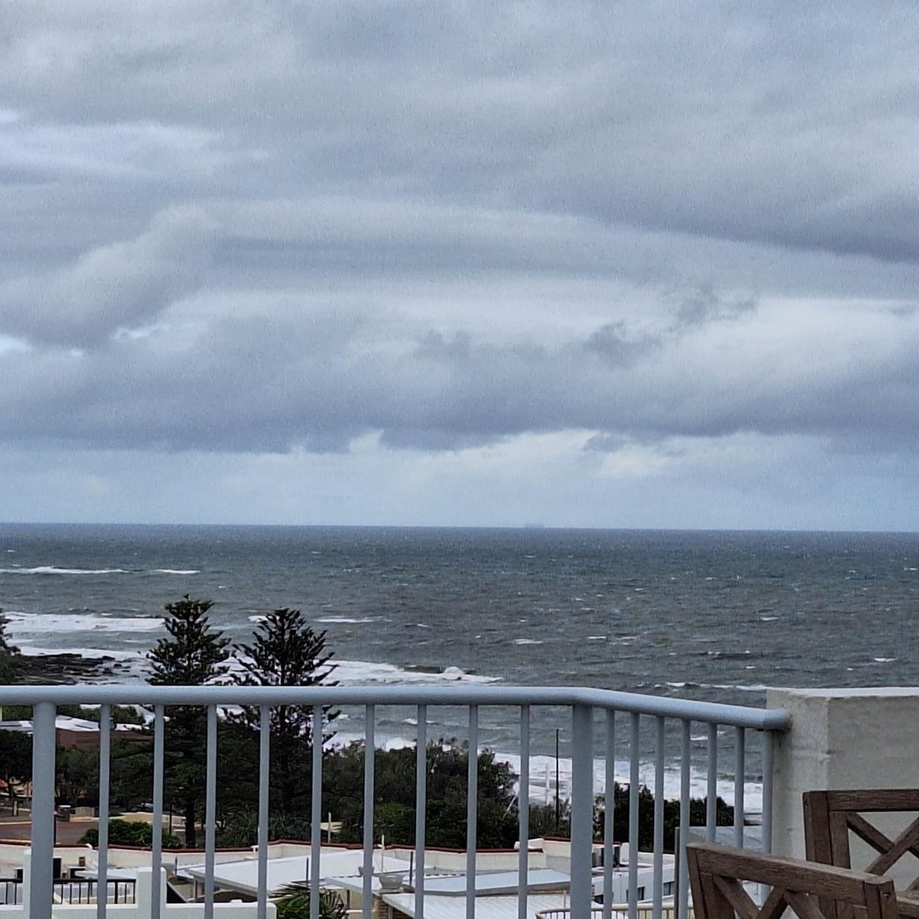 Kings Beachside Escape spacious apartment centrally located