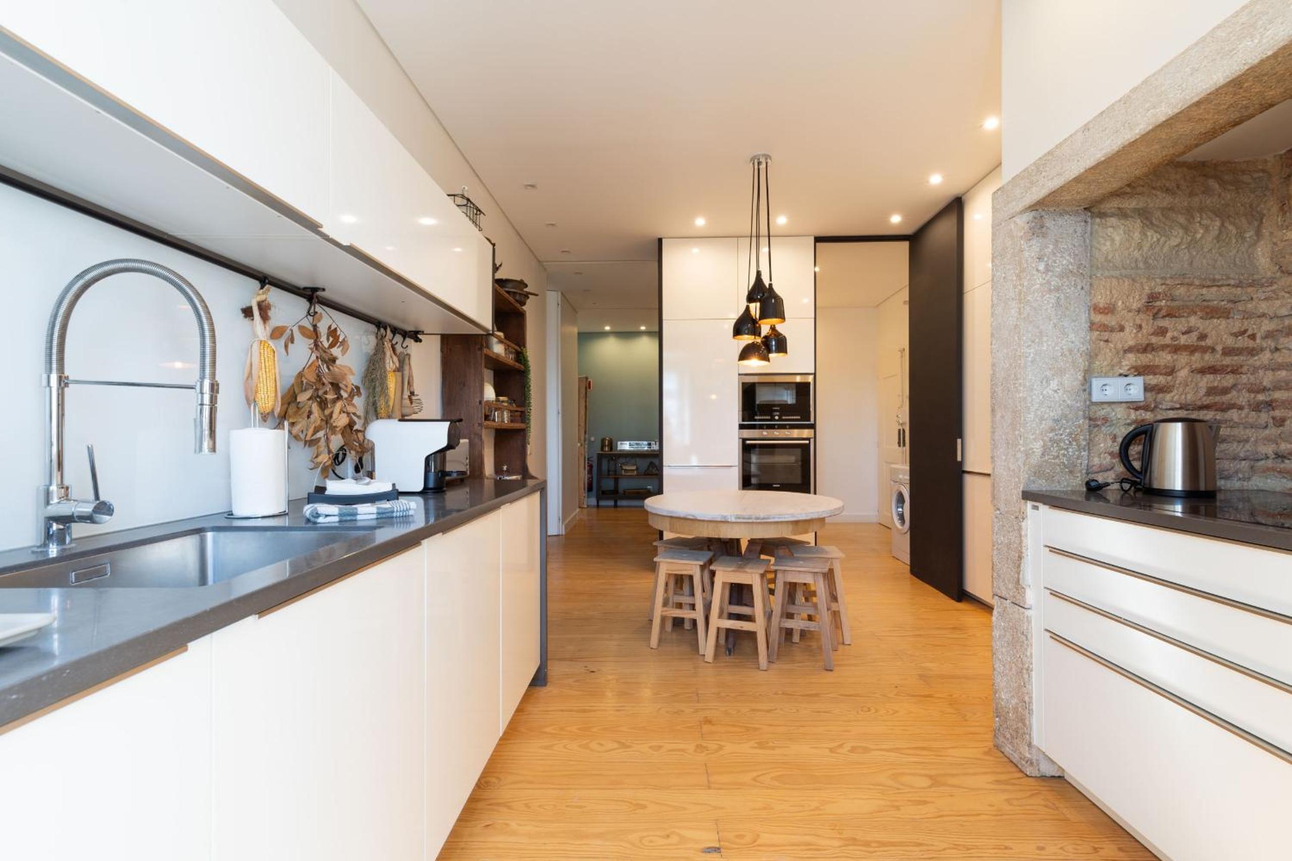 Charming Graça Apartment, Lisbon City Centre, TTL354 view 5
