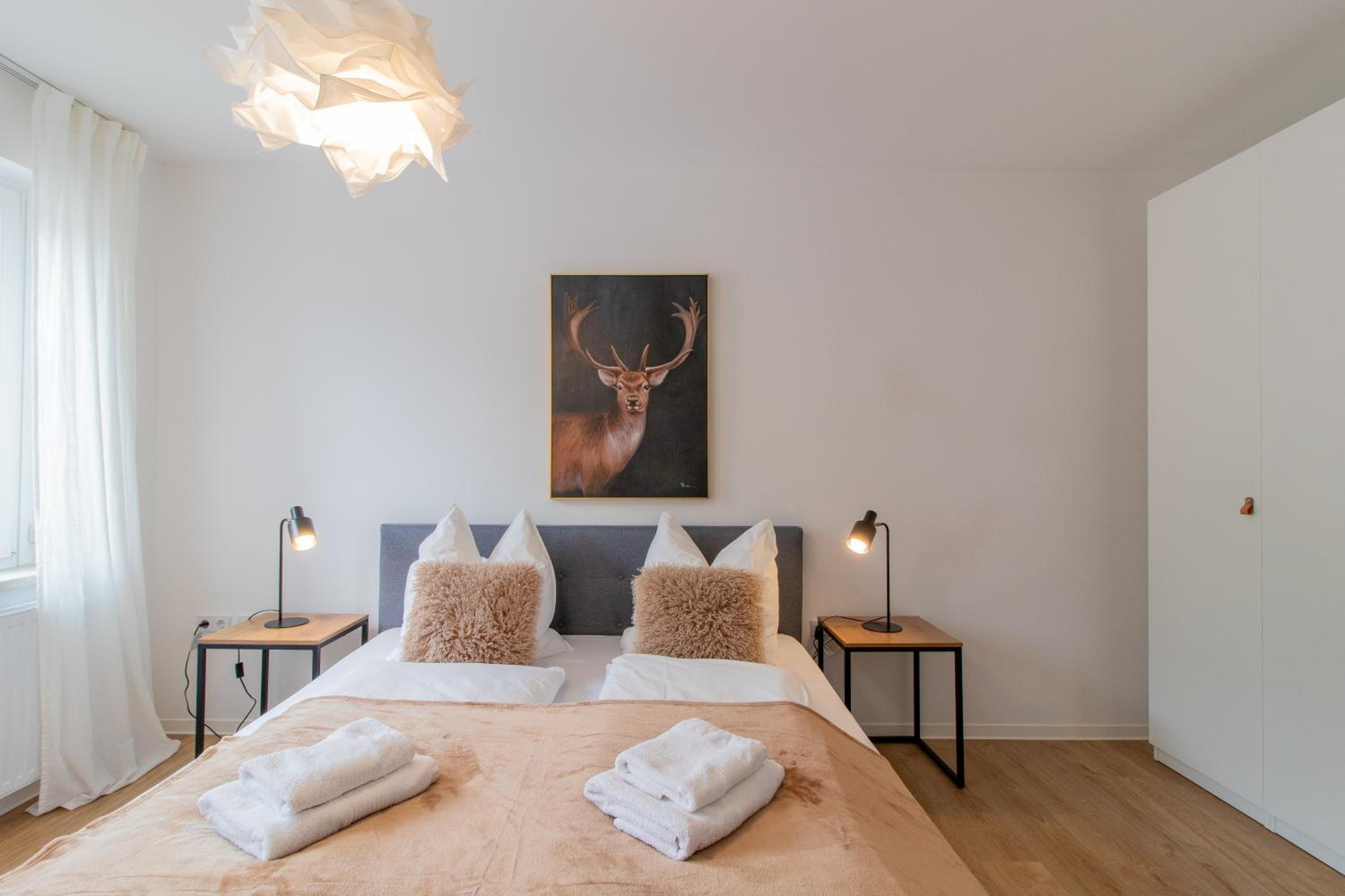 Stilvolles City-Apartment I WLAN l Küche I Zentral I 8P