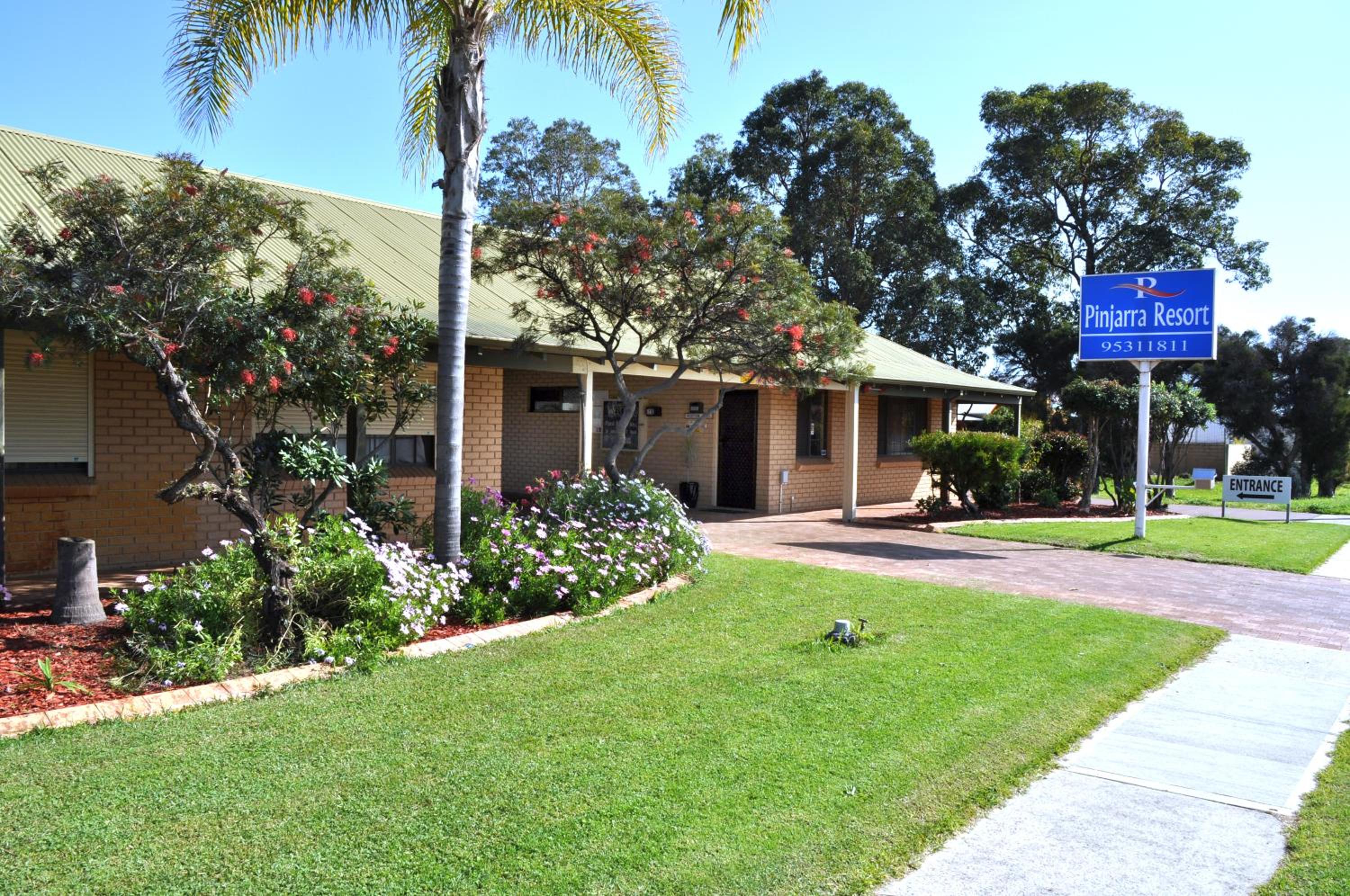 Hotel Pinjarra Resort