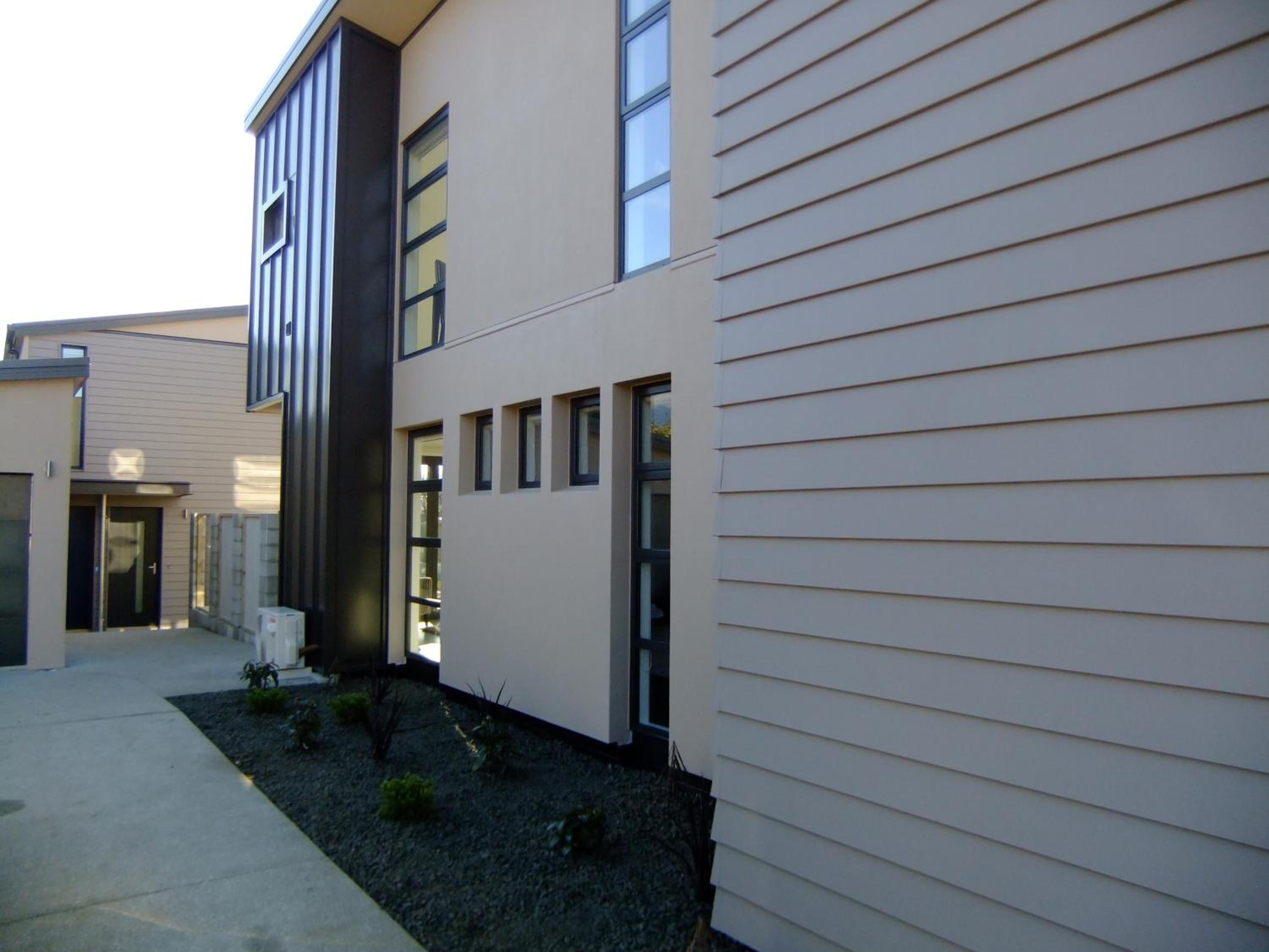 Tenby Apartments