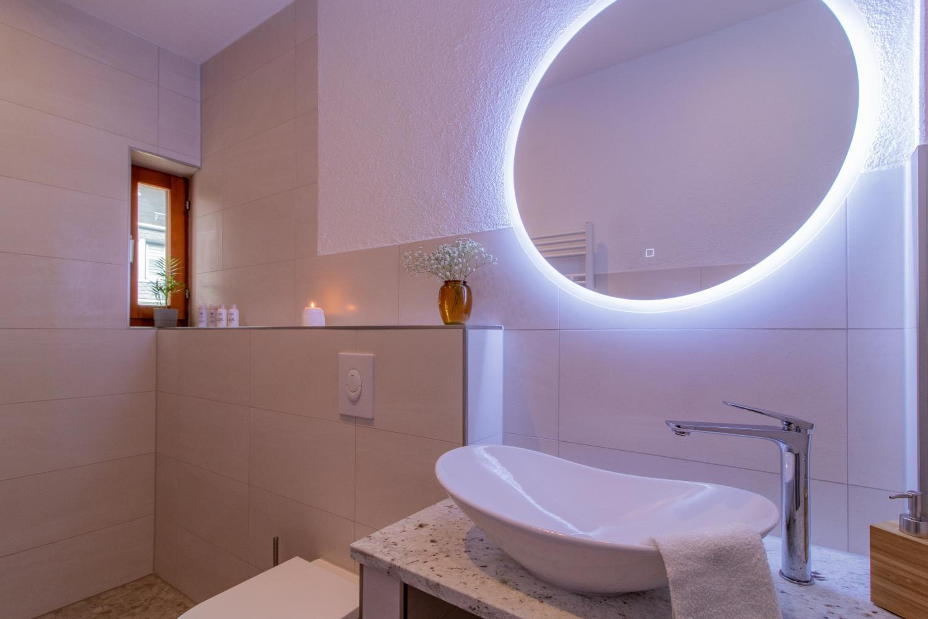 Stilvolles City-Apartment I WLAN l Küche I Zentral I 8P