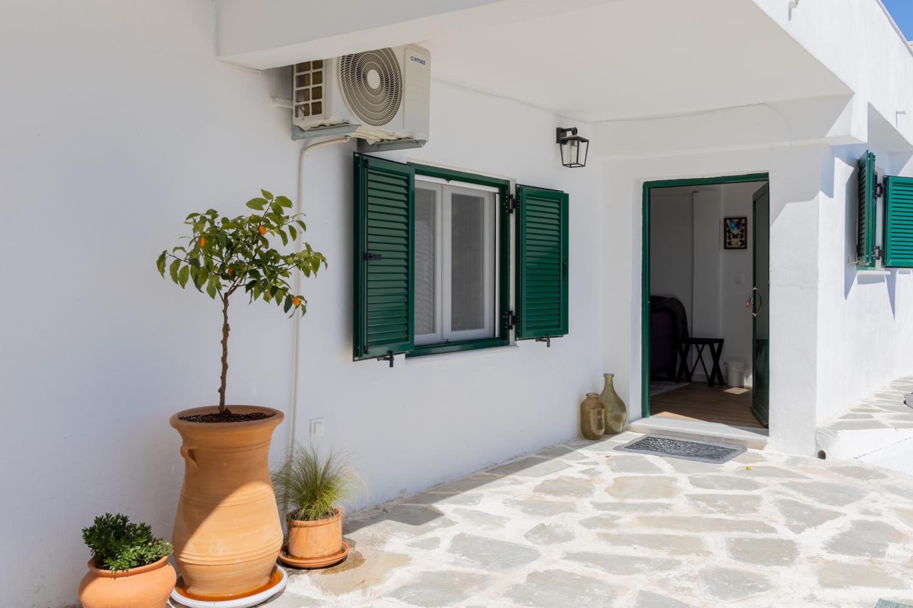 Villa Luminosa by Corfuescapes