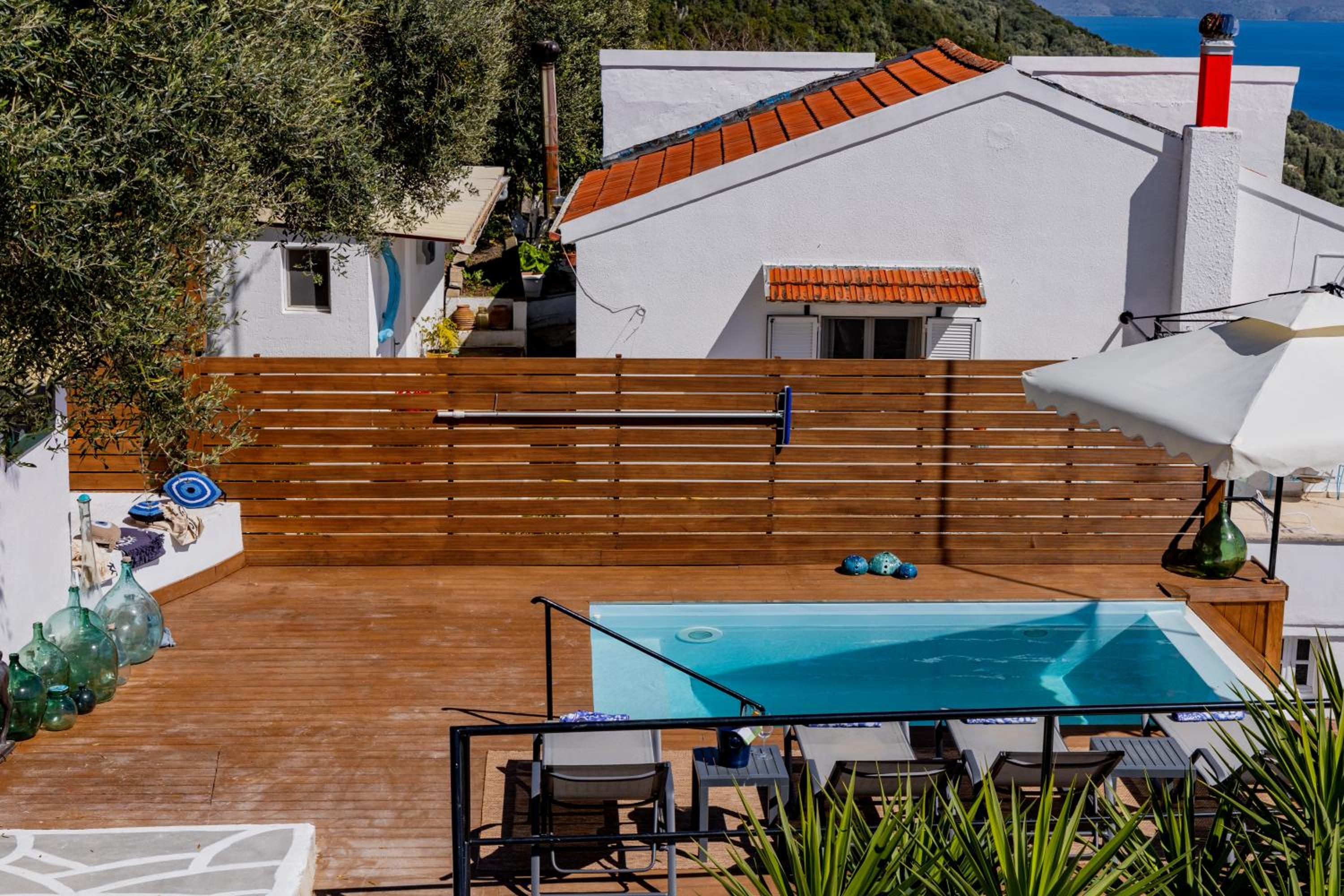 Villa Luminosa by Corfuescapes