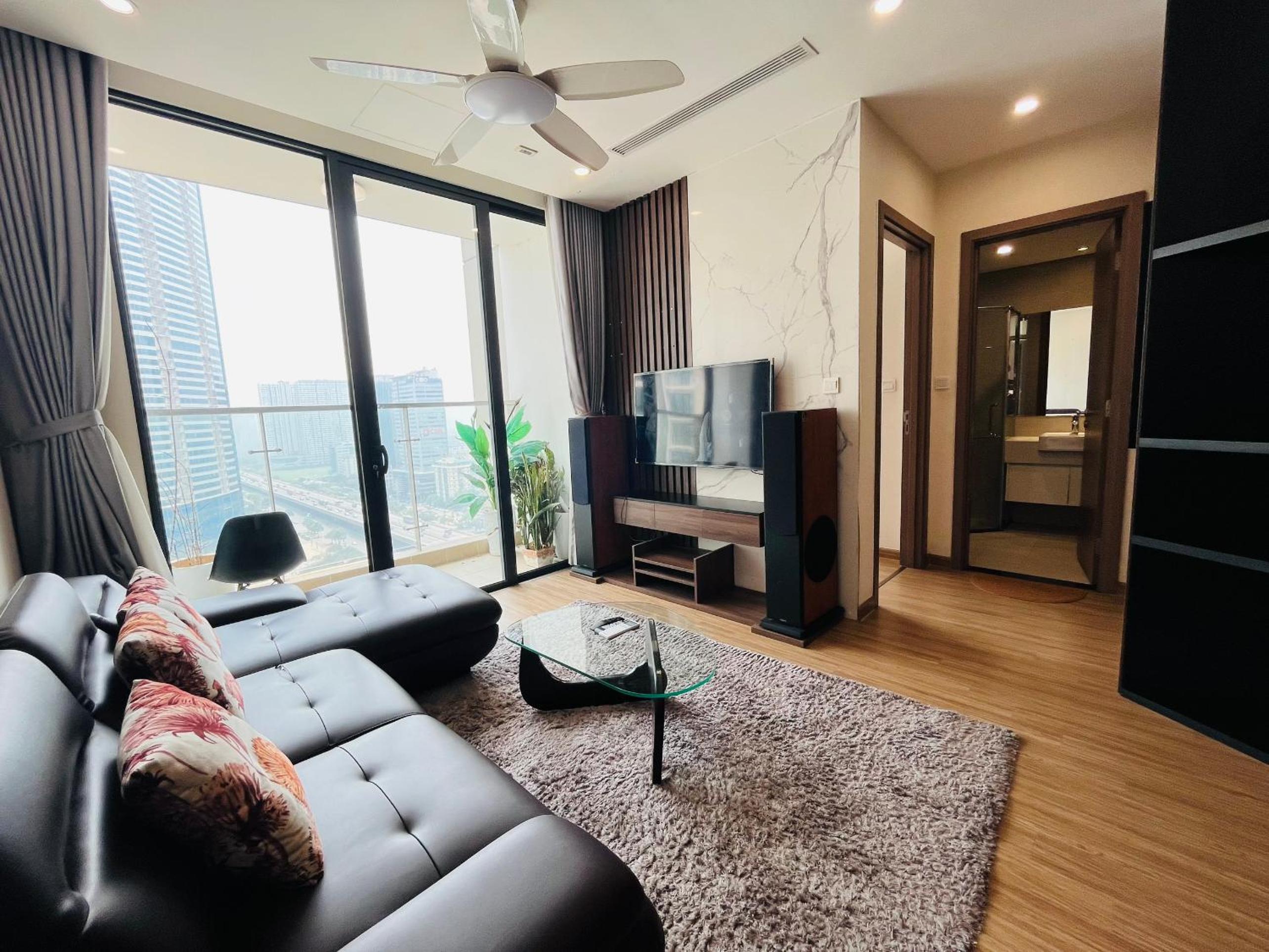 Vinhomes Sky Lake - Feria Homes