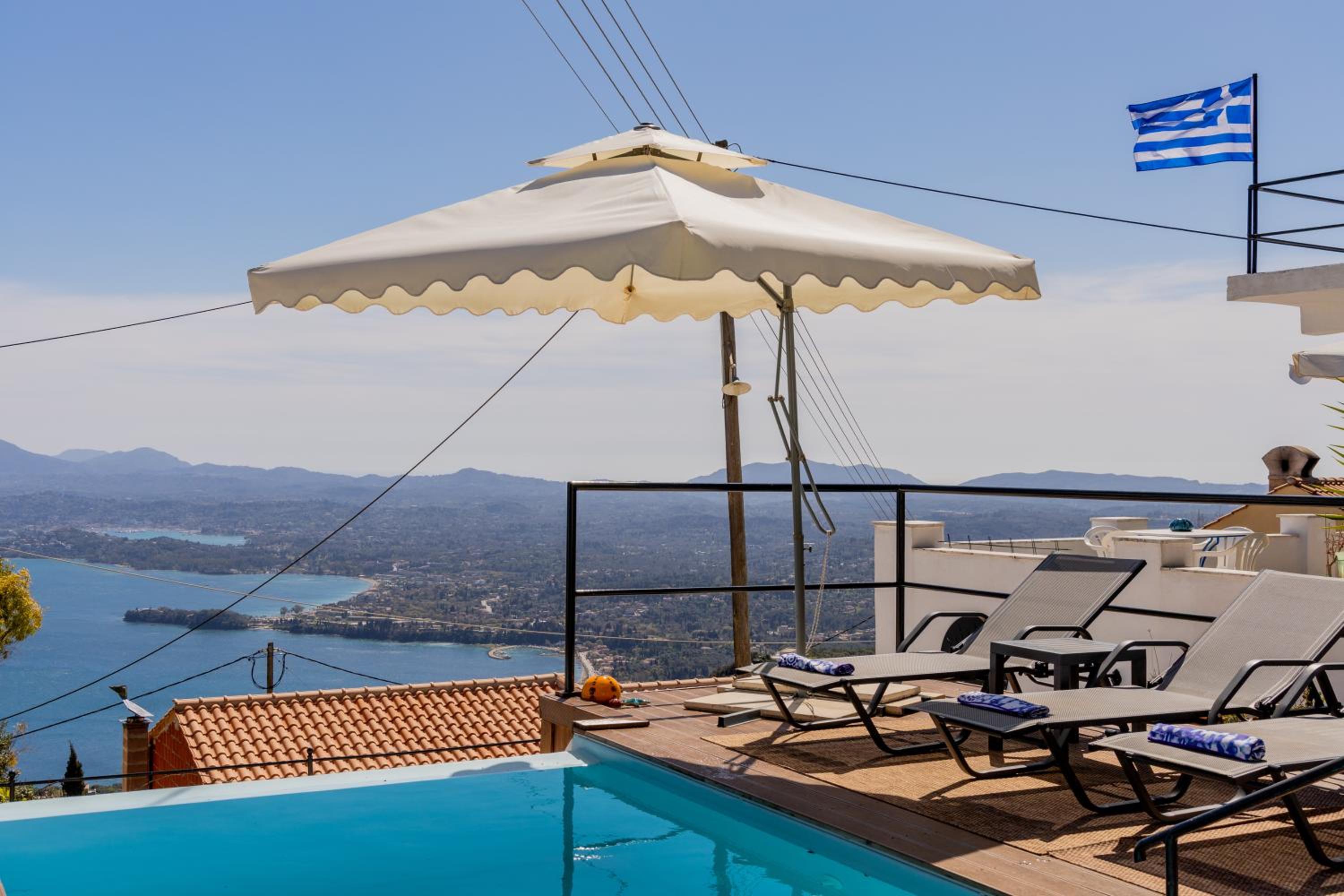 Villa Luminosa by Corfuescapes