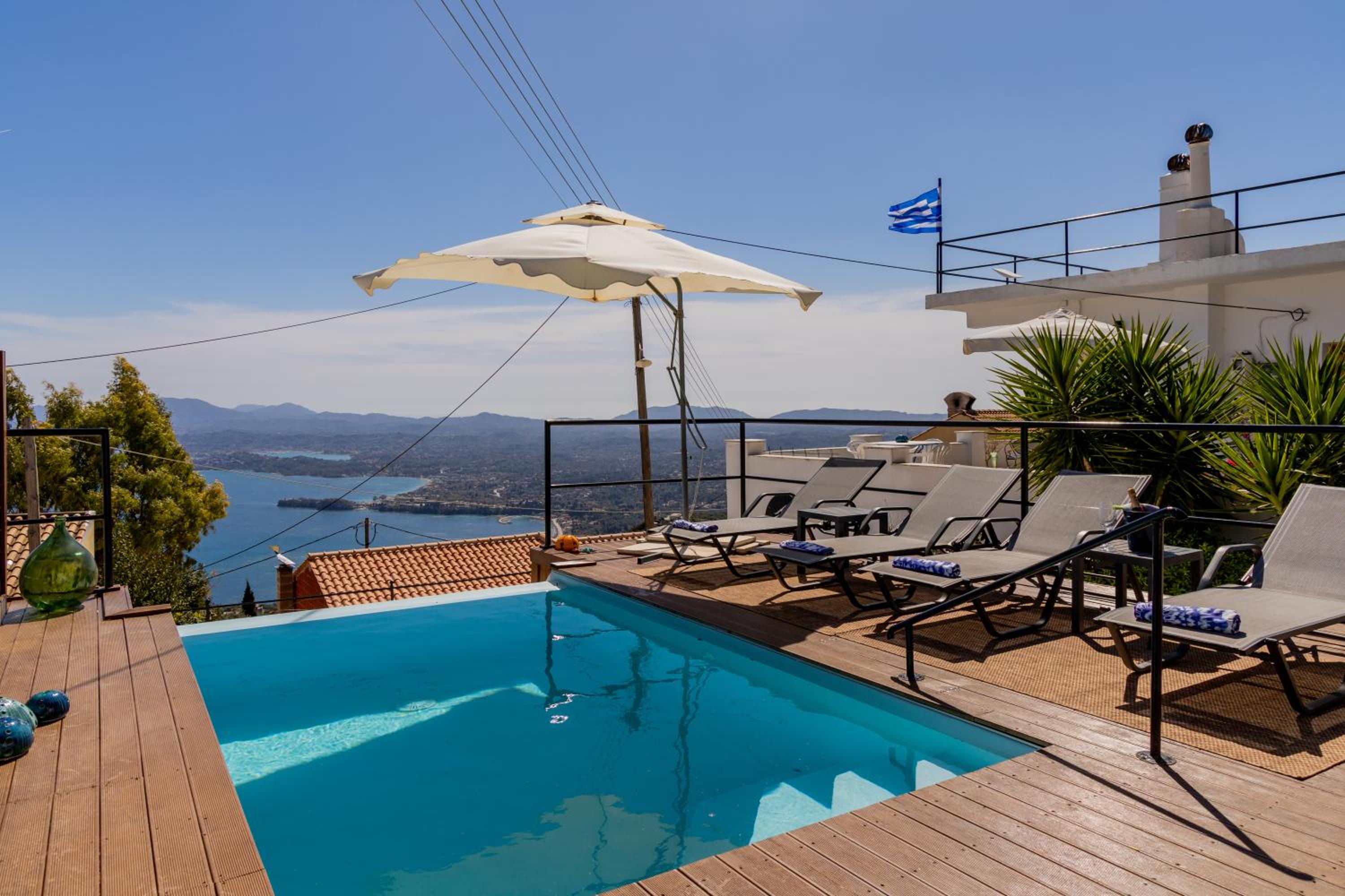 Villa Luminosa by Corfuescapes