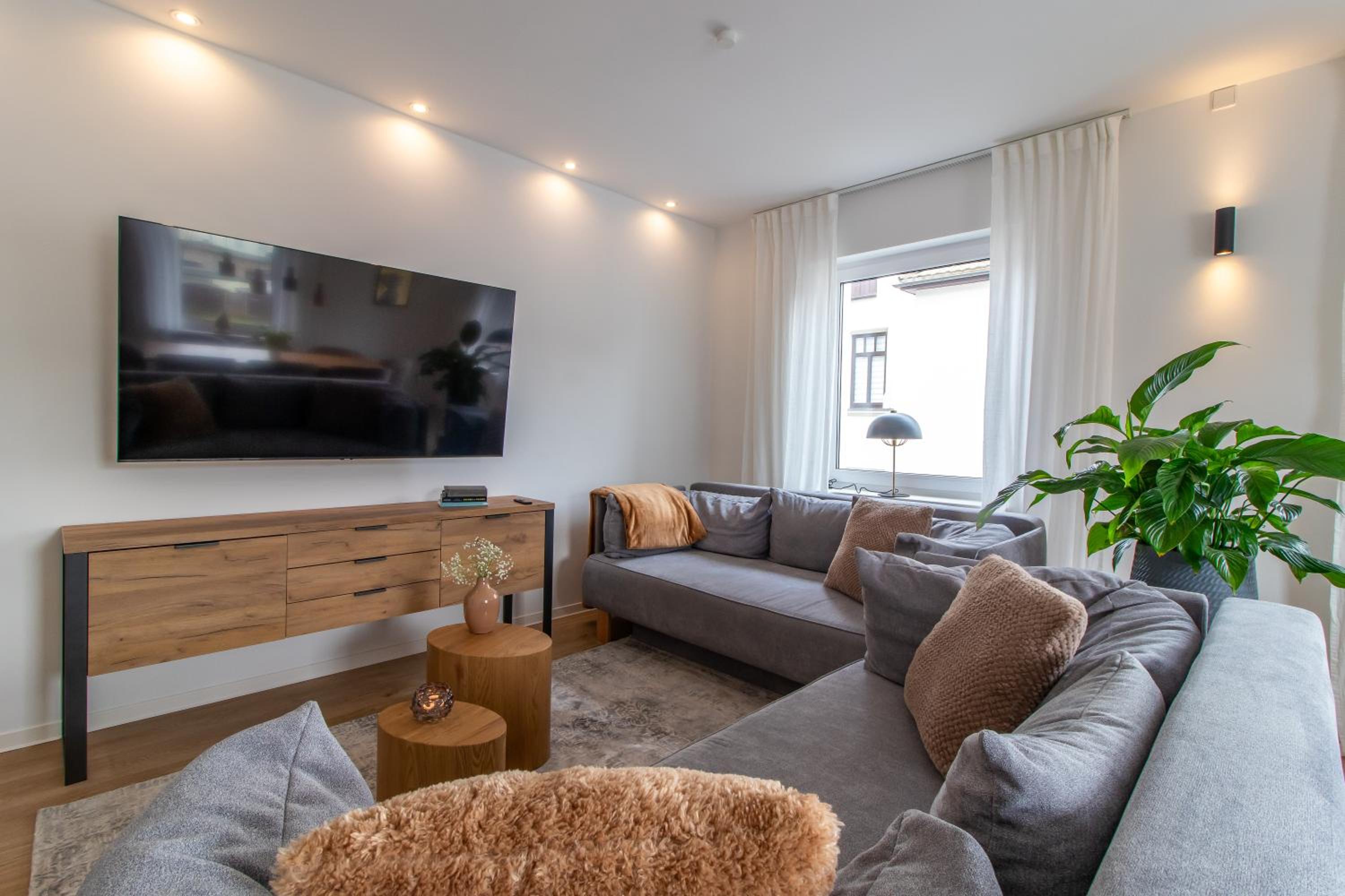 Stilvolles City-Apartment I WLAN l Küche I Zentral I 8P