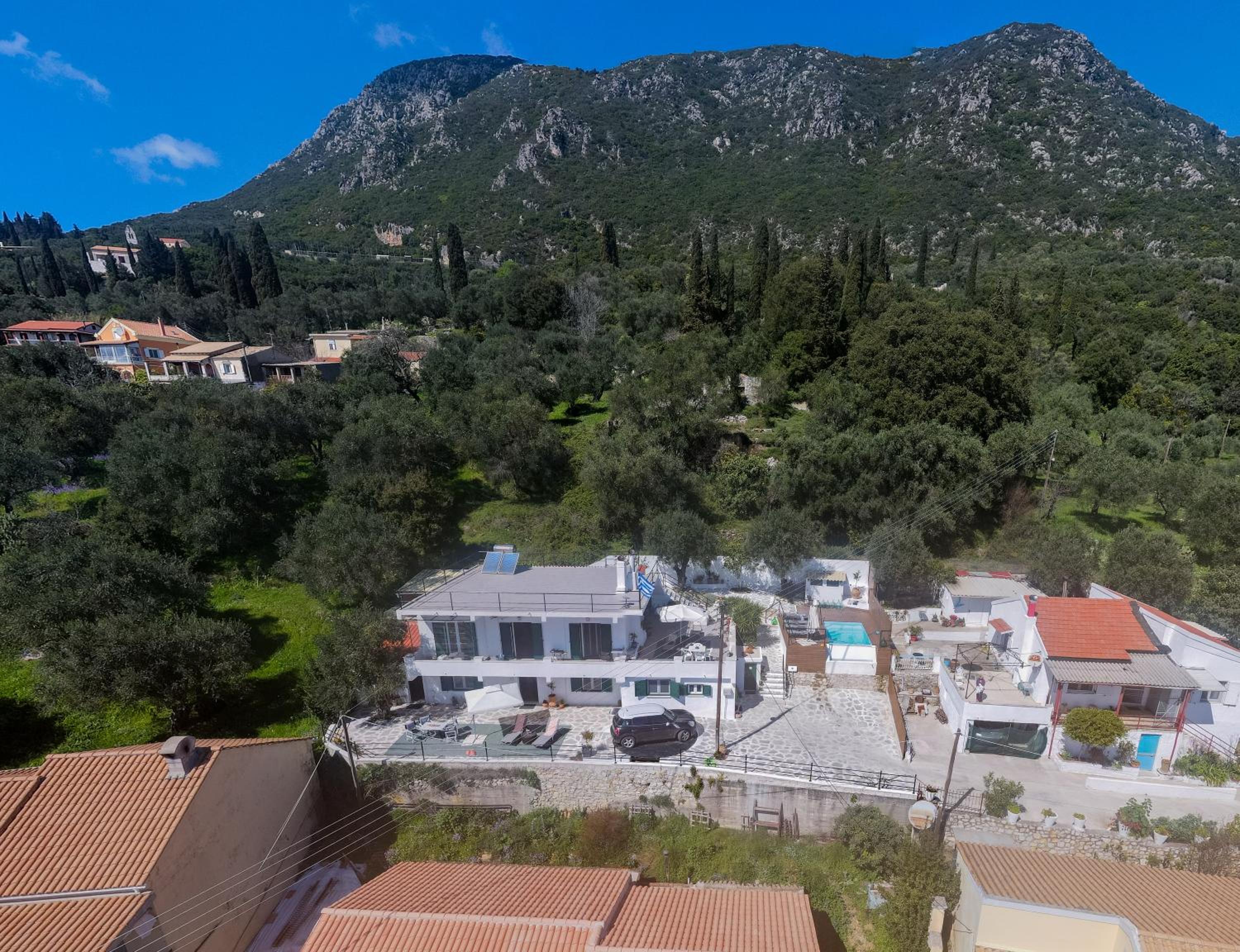 Villa Luminosa by Corfuescapes