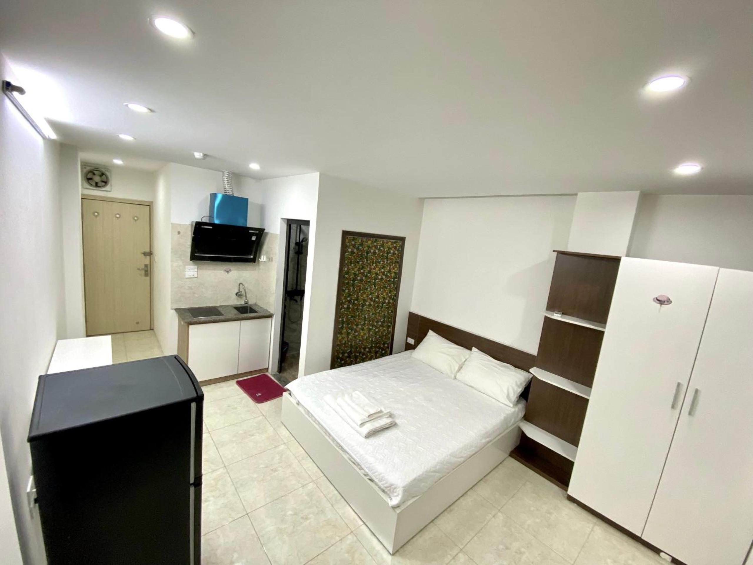Era Apartment Ham Long