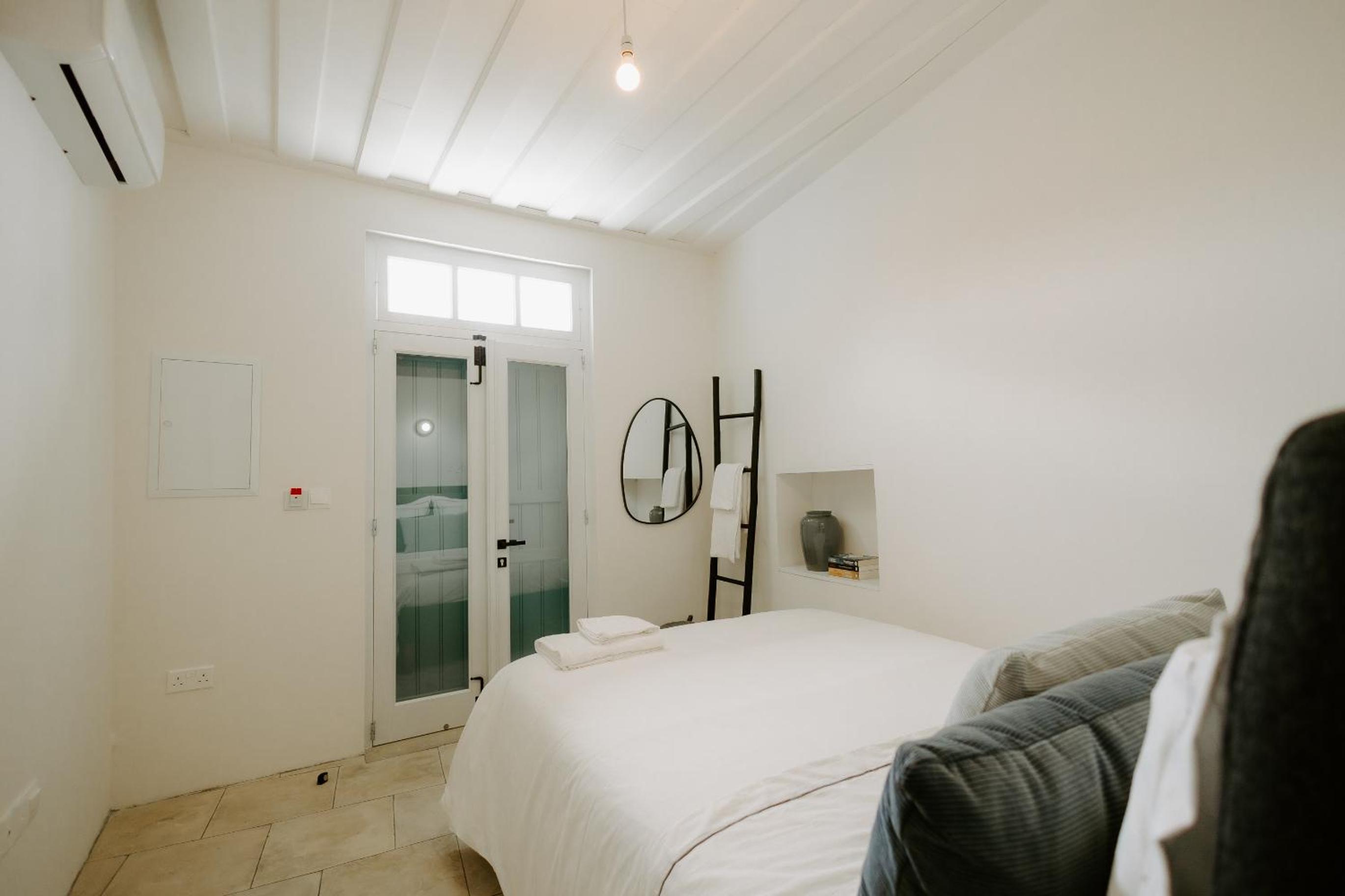 Smaragda's Guest Rooms