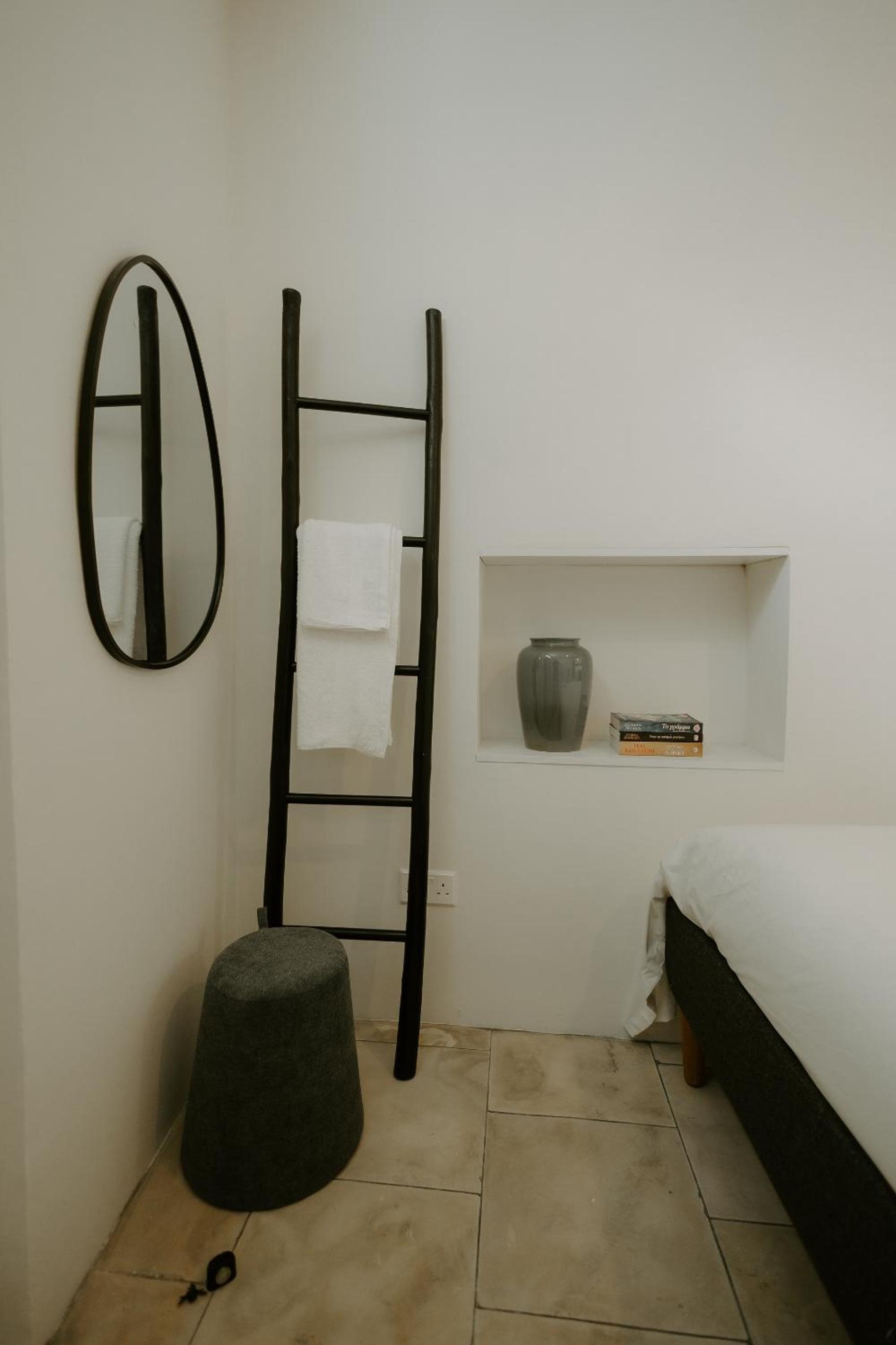 Smaragda's Guest Rooms