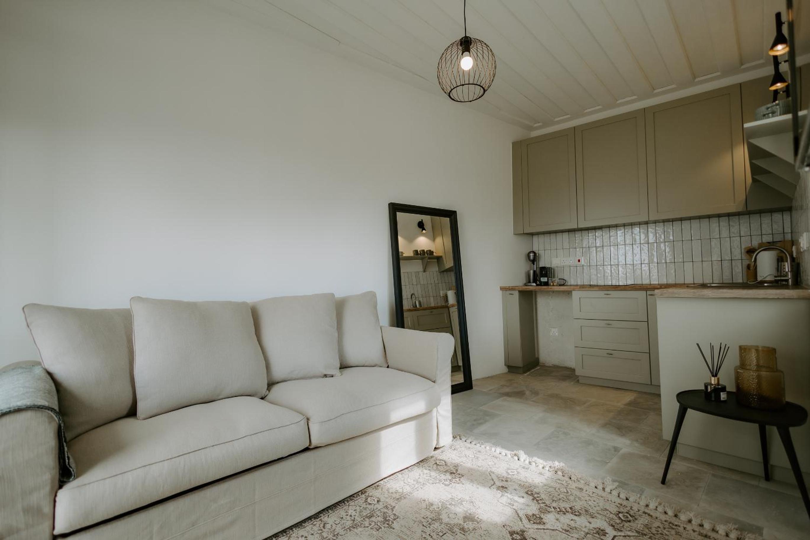 Smaragda's Guest Rooms