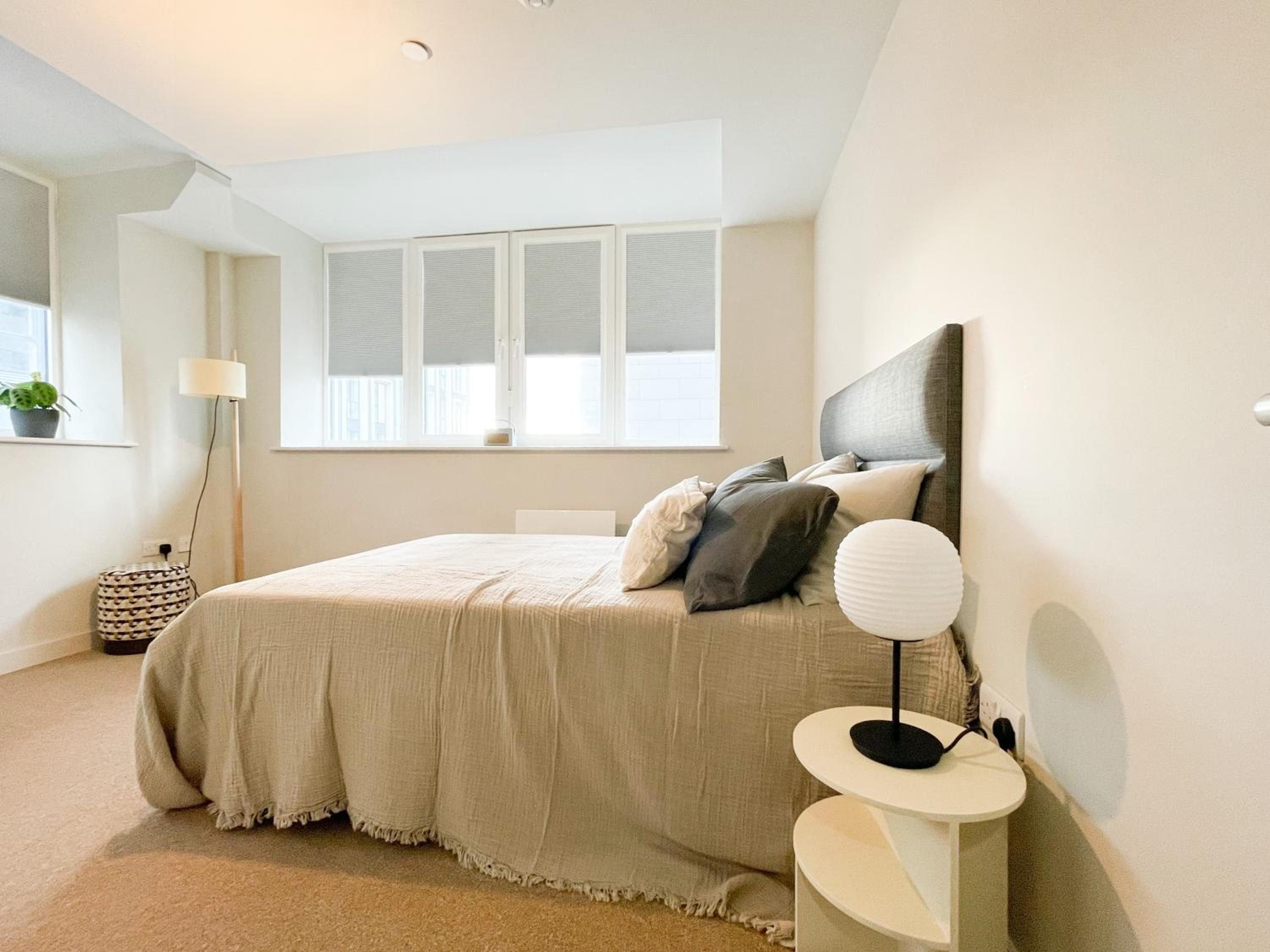 LIVINGWAY Roco