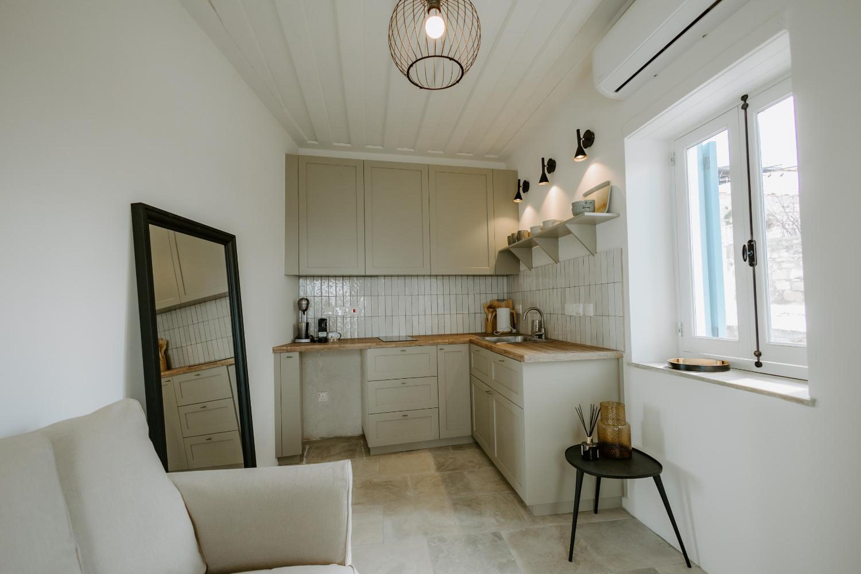Smaragda's Guest Rooms