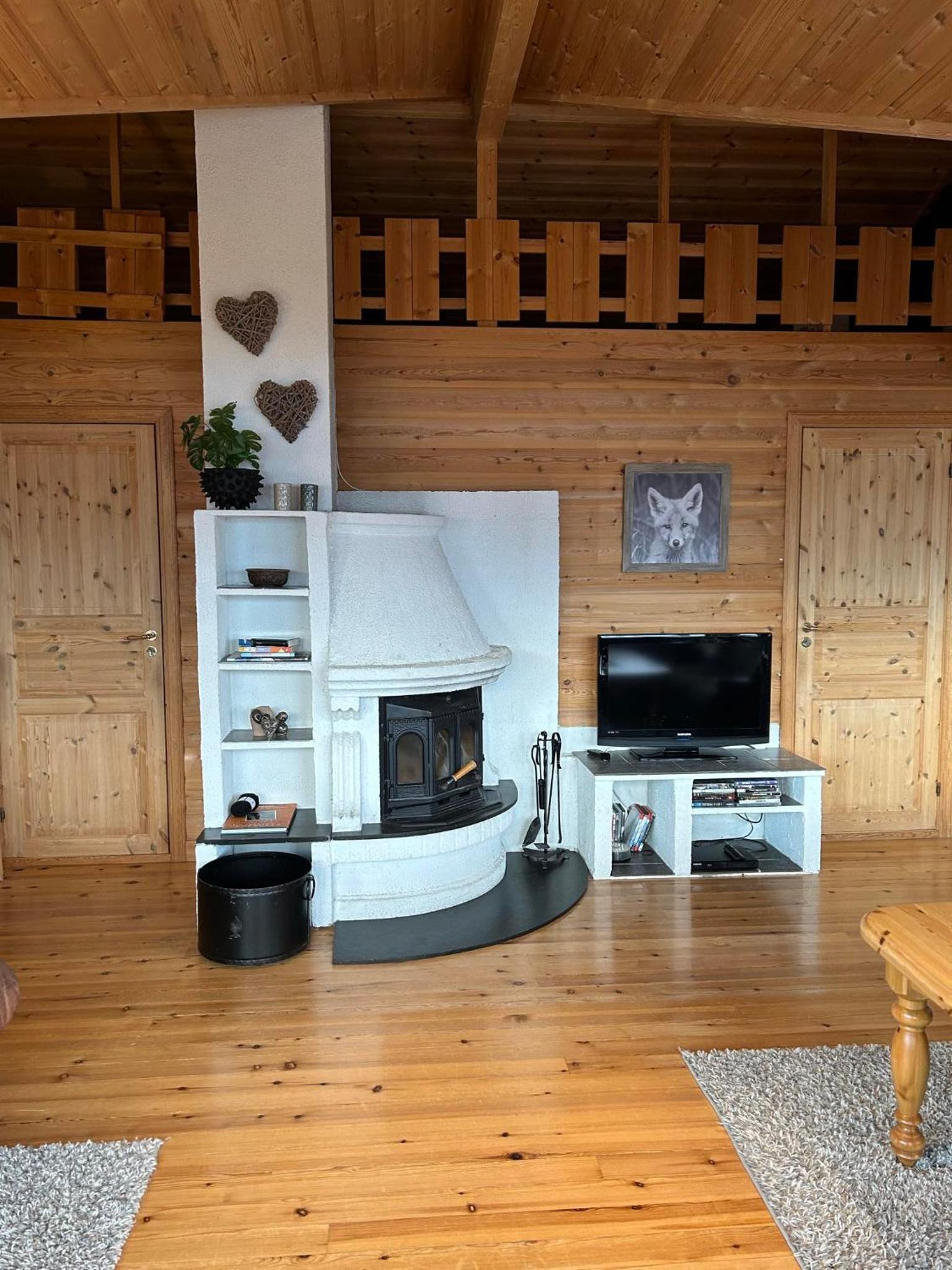 Photo 7