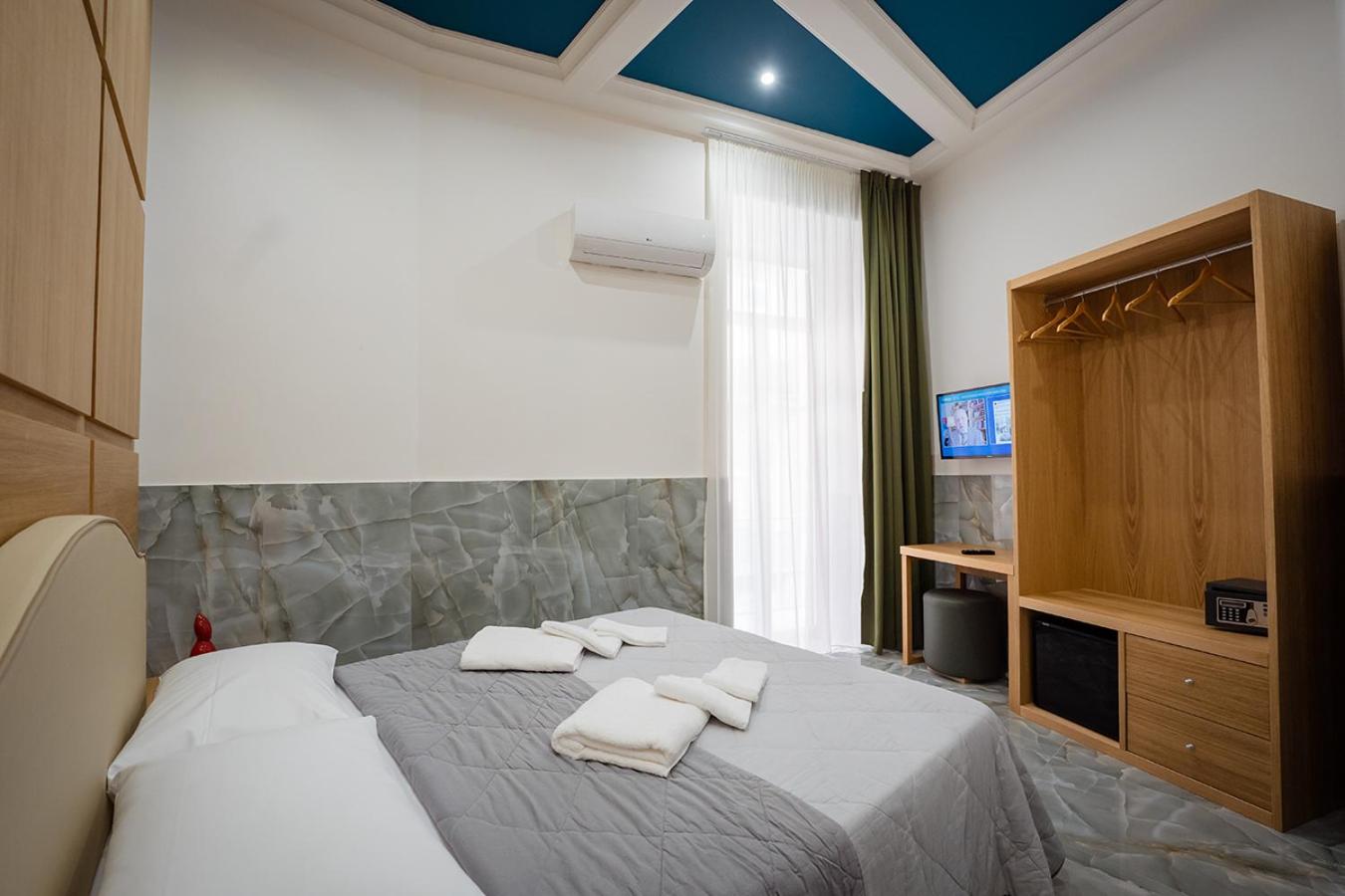 GreRos H. Rooms Napoli Centro by Clapa Group Dislocated Hospitality
