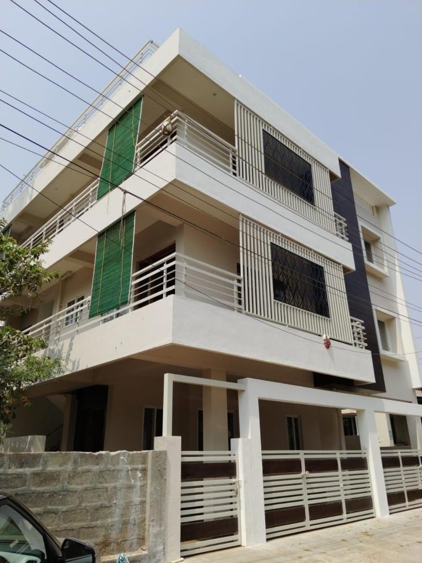 ORCHID ELITE BRINDAVAN view 3