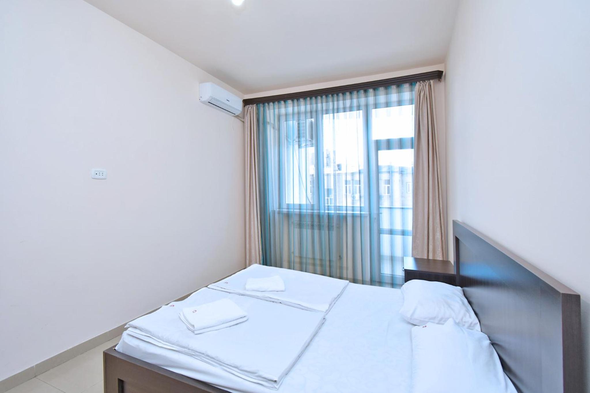 Modern 2 Bedrooms Apartment In The Heart Of Yerevan, Aram Street