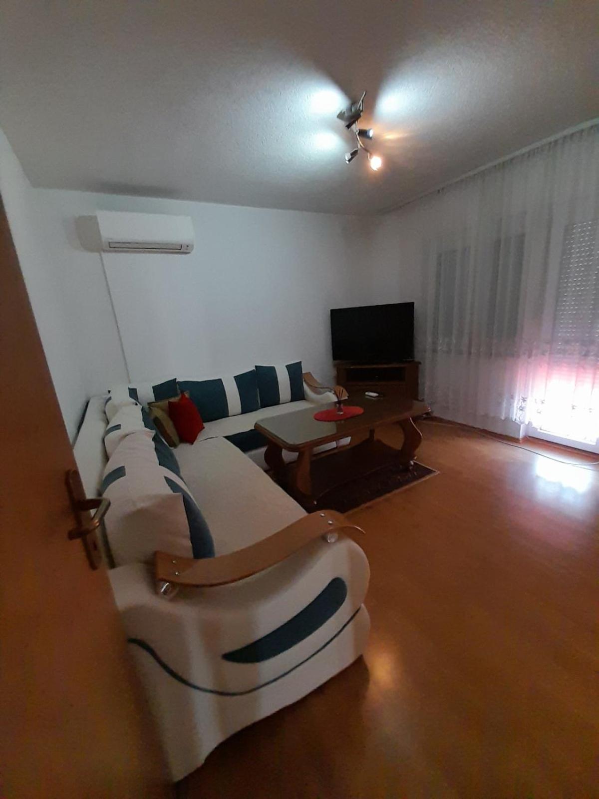 Apartman Dženeta