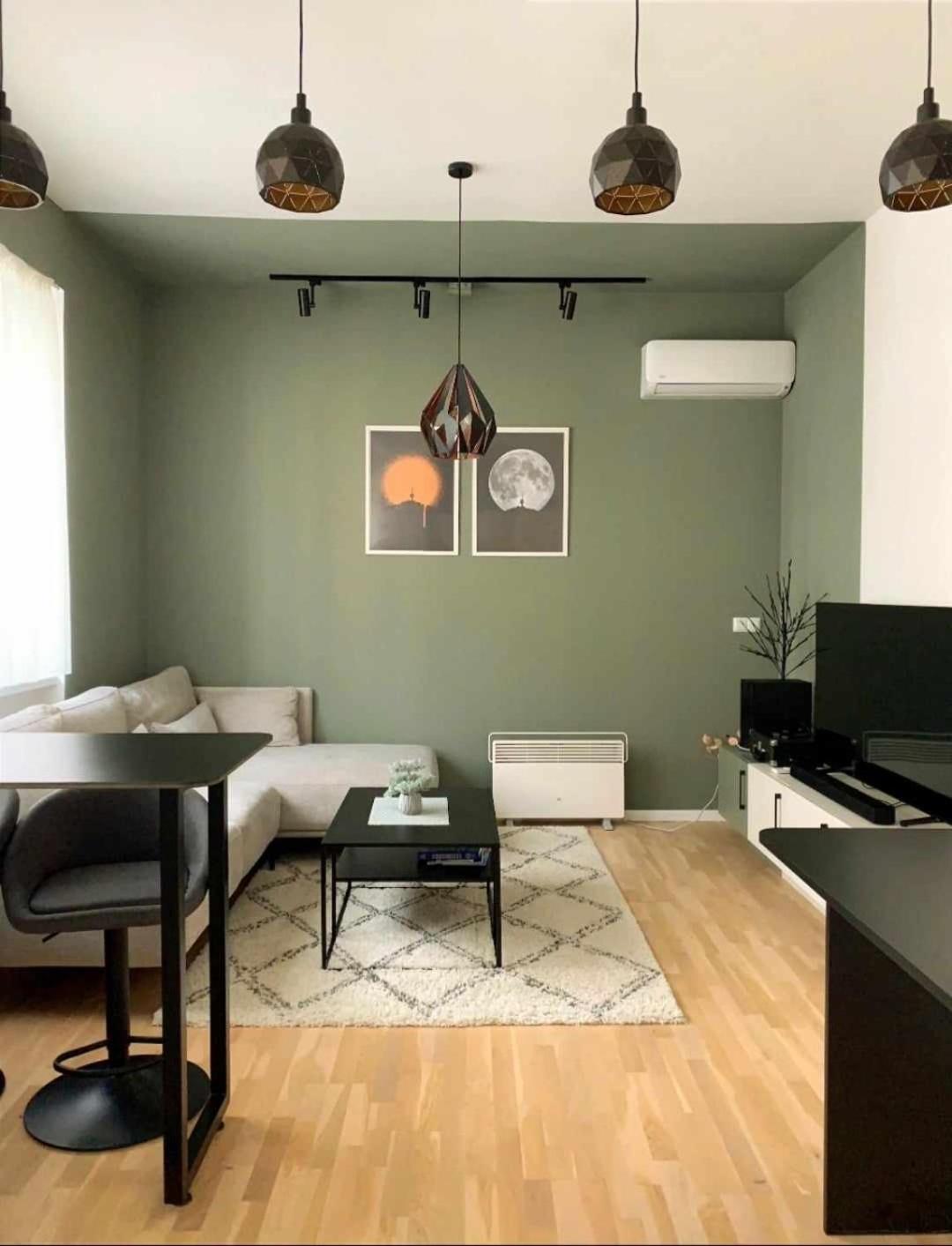 Green Haven Hideaway