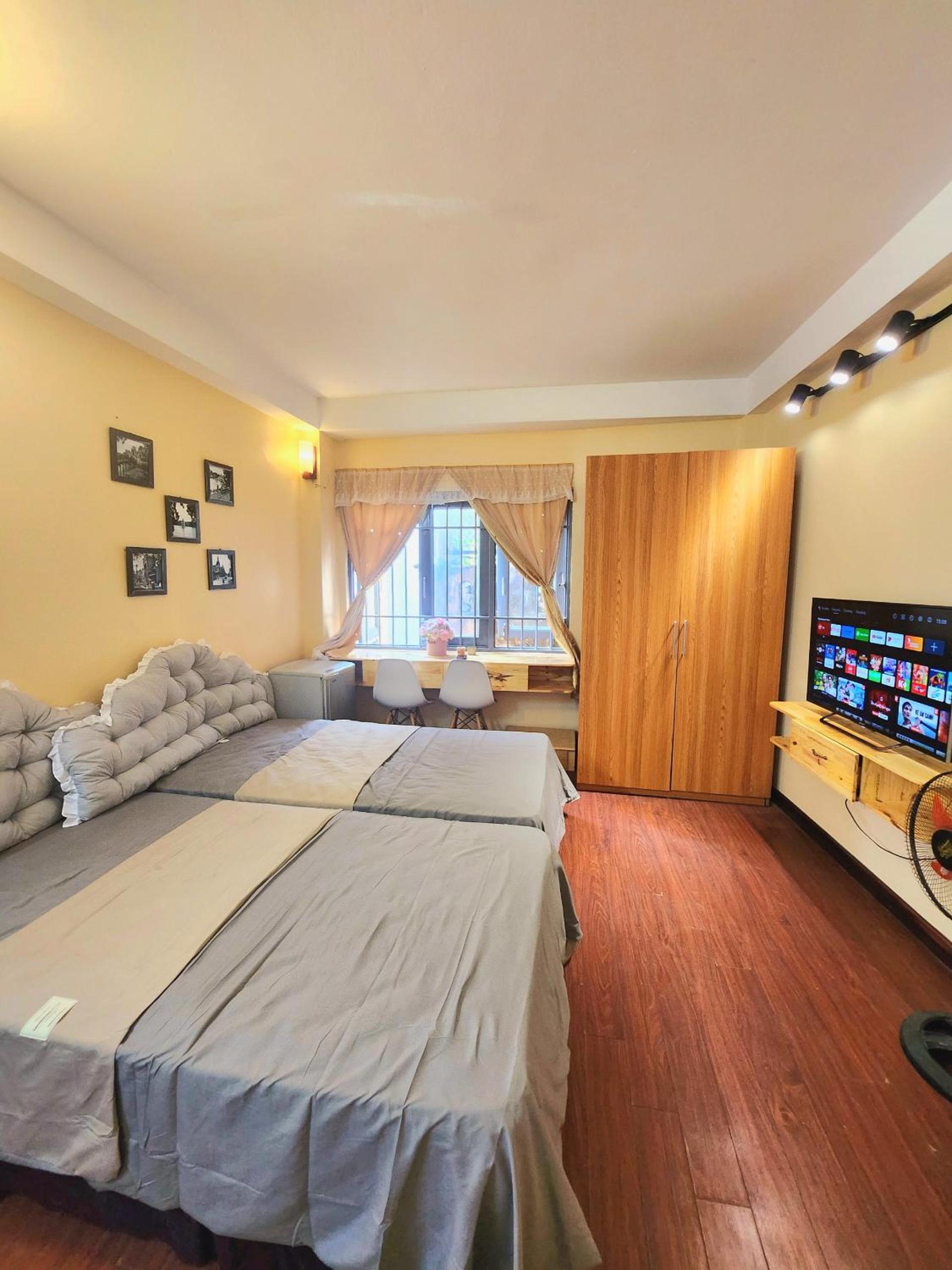căn hộ 1 ngủ thang máy tại Hoàn Kiếm