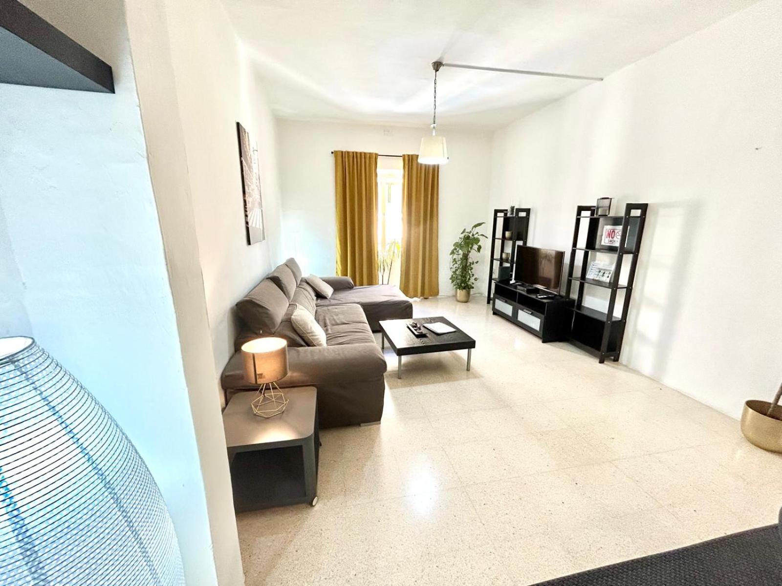 St Julians - Balluta Bay large 3 bedroom apartment view 3