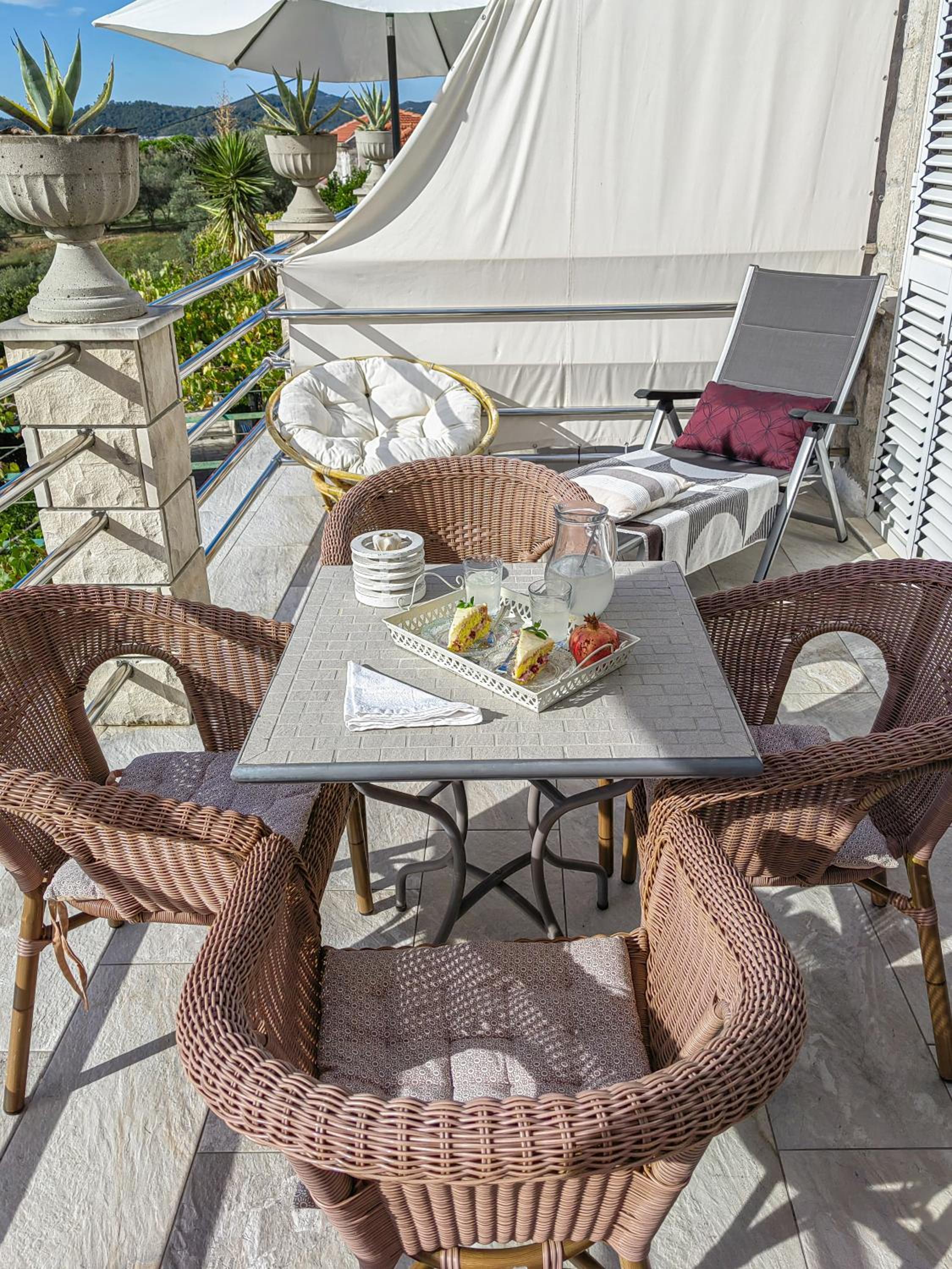 balance & terrace