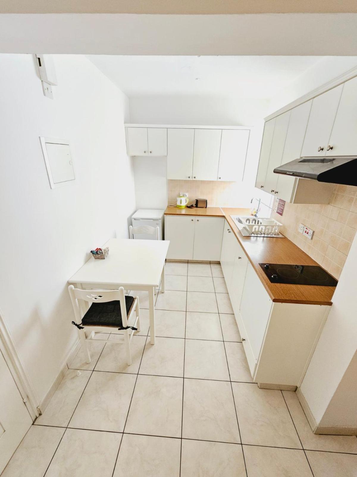 Stephanie City Apartments
