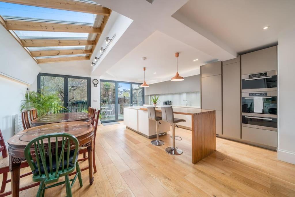 JOIVY Stunning house close to Notting Hill