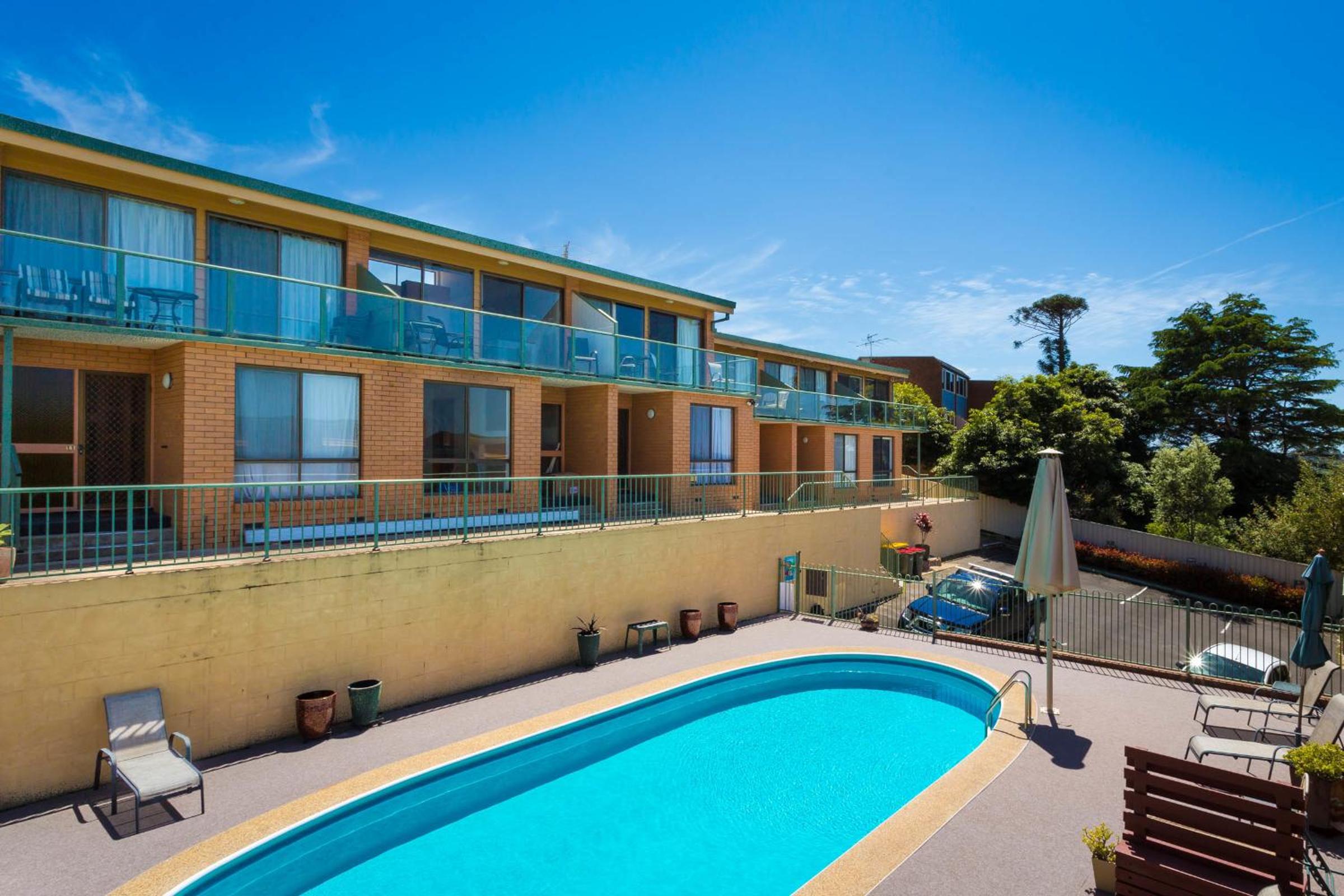 Panoramic Townhouses by Lisa