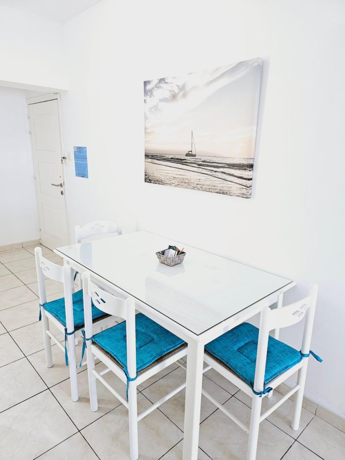 Stephanie City Apartments