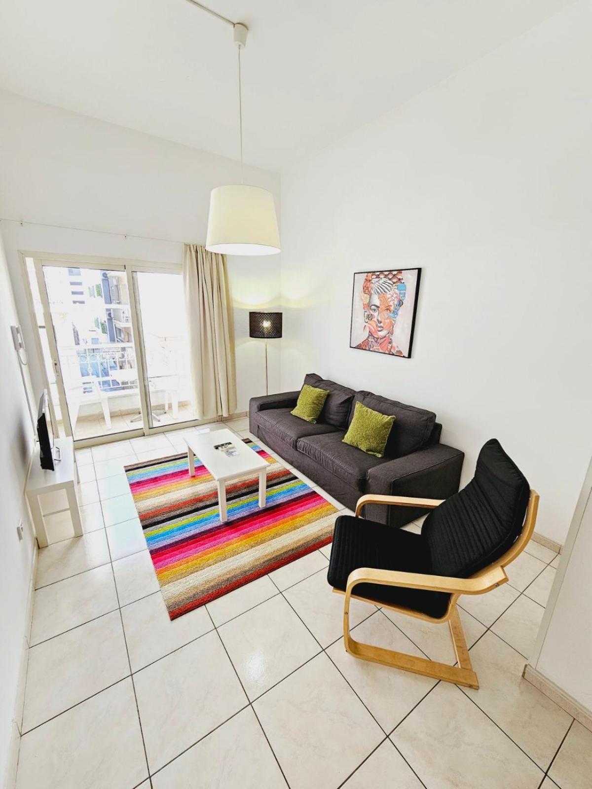 Stephanie City Apartments