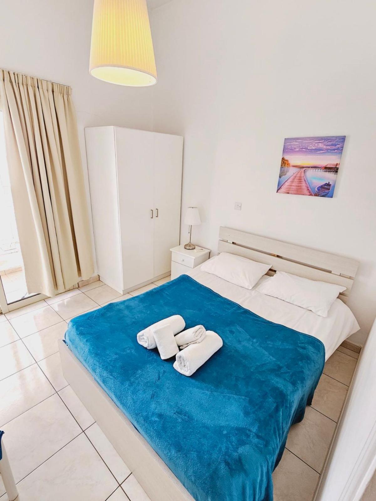 Stephanie City Apartments