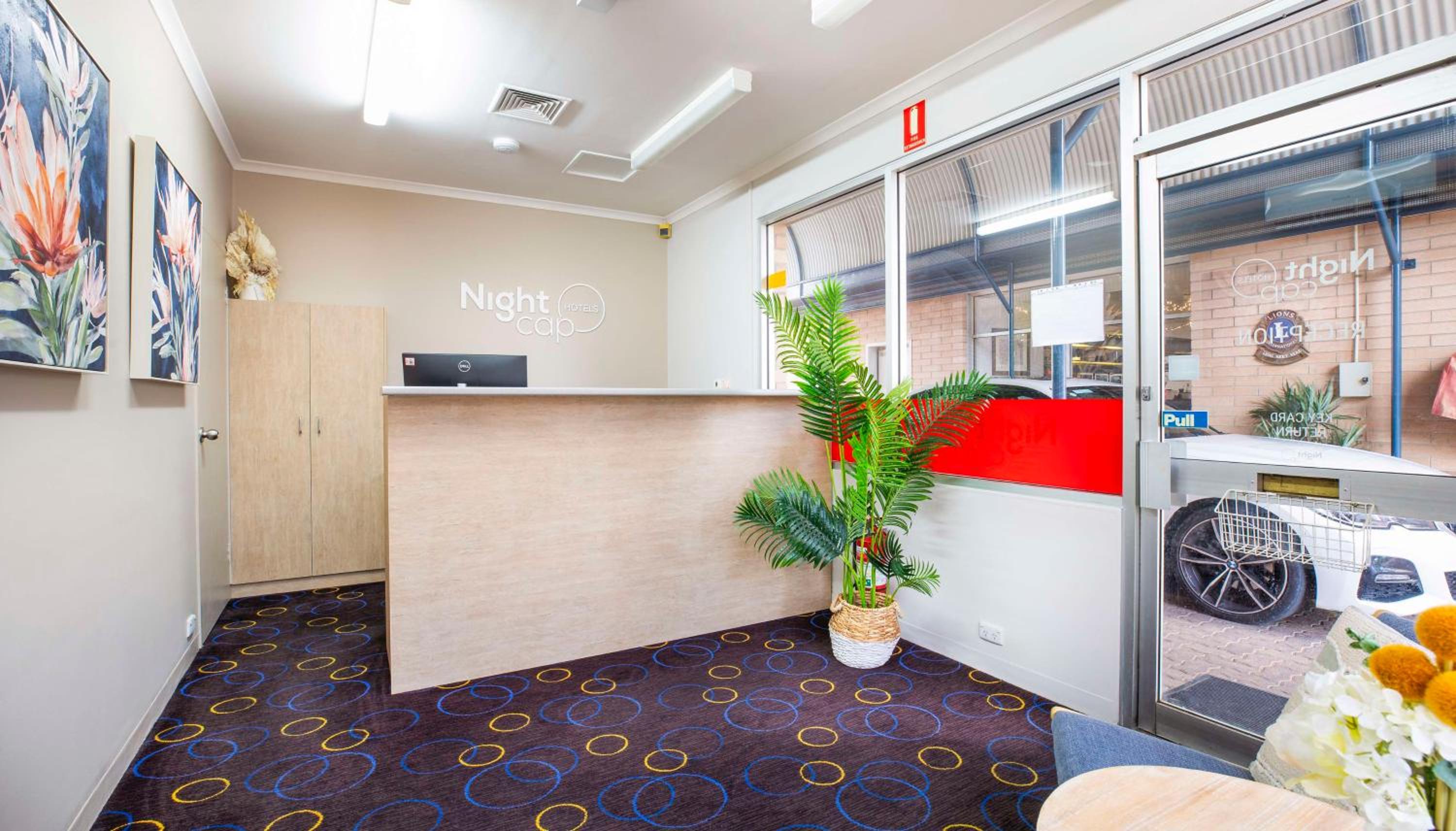 Nightcap at Roxby Downs