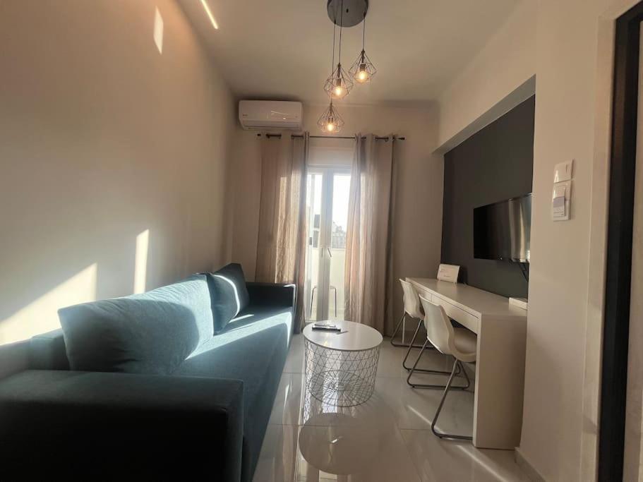 Ladadika Fine Living