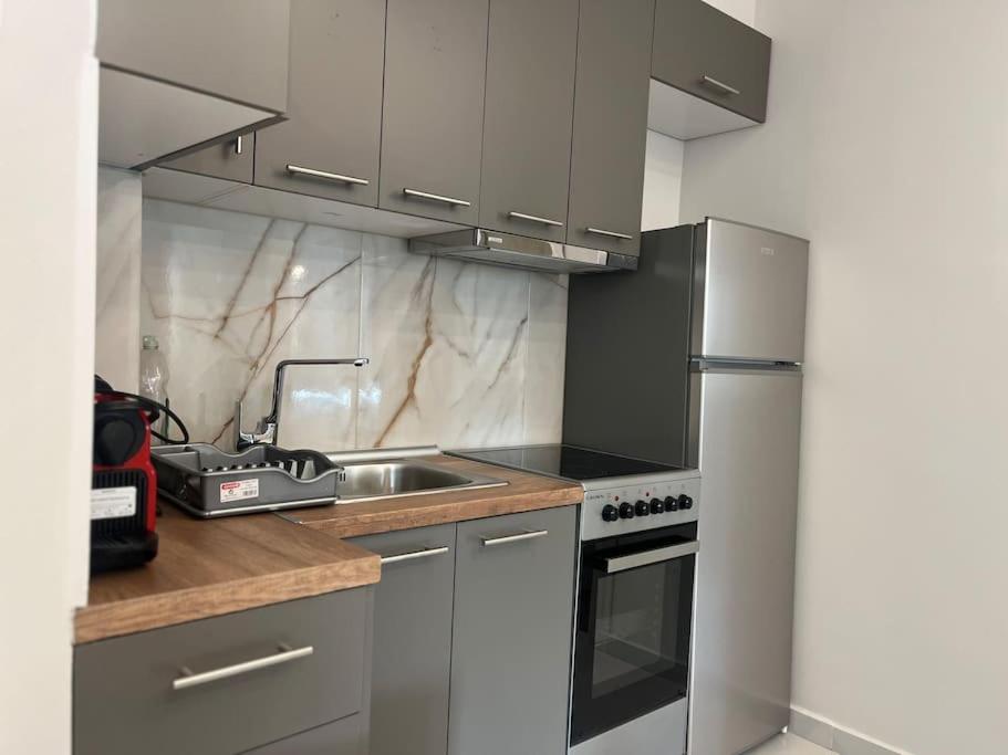 Ladadika Fine Living