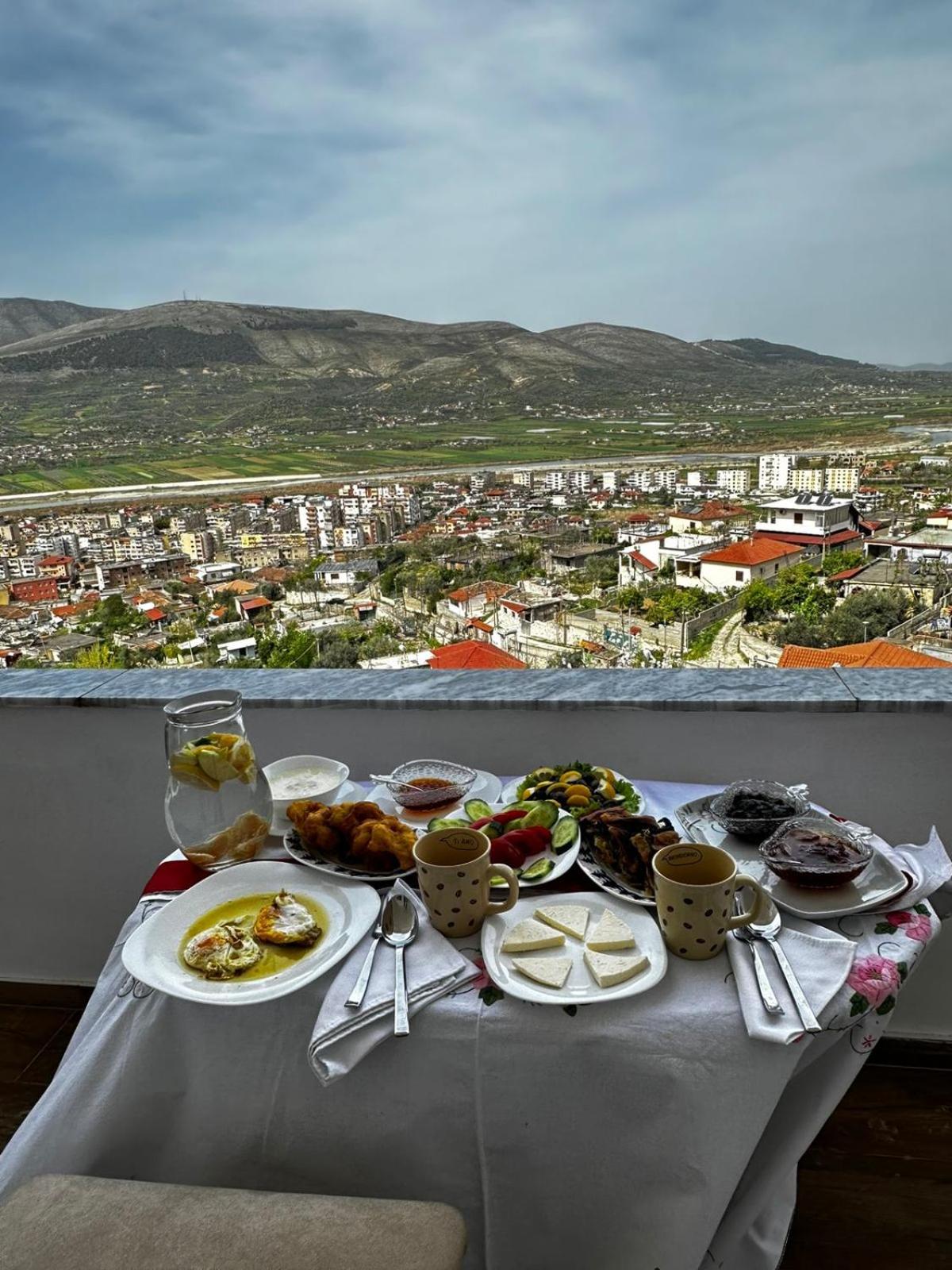 Guesthouse & Hospitality