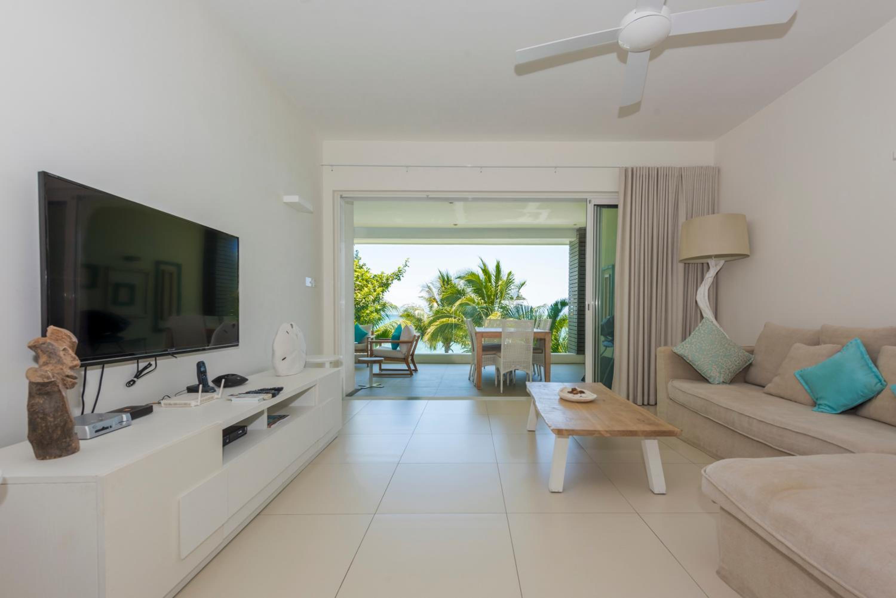 Seafront apt breathtaking view in Cap Malheureux view 5