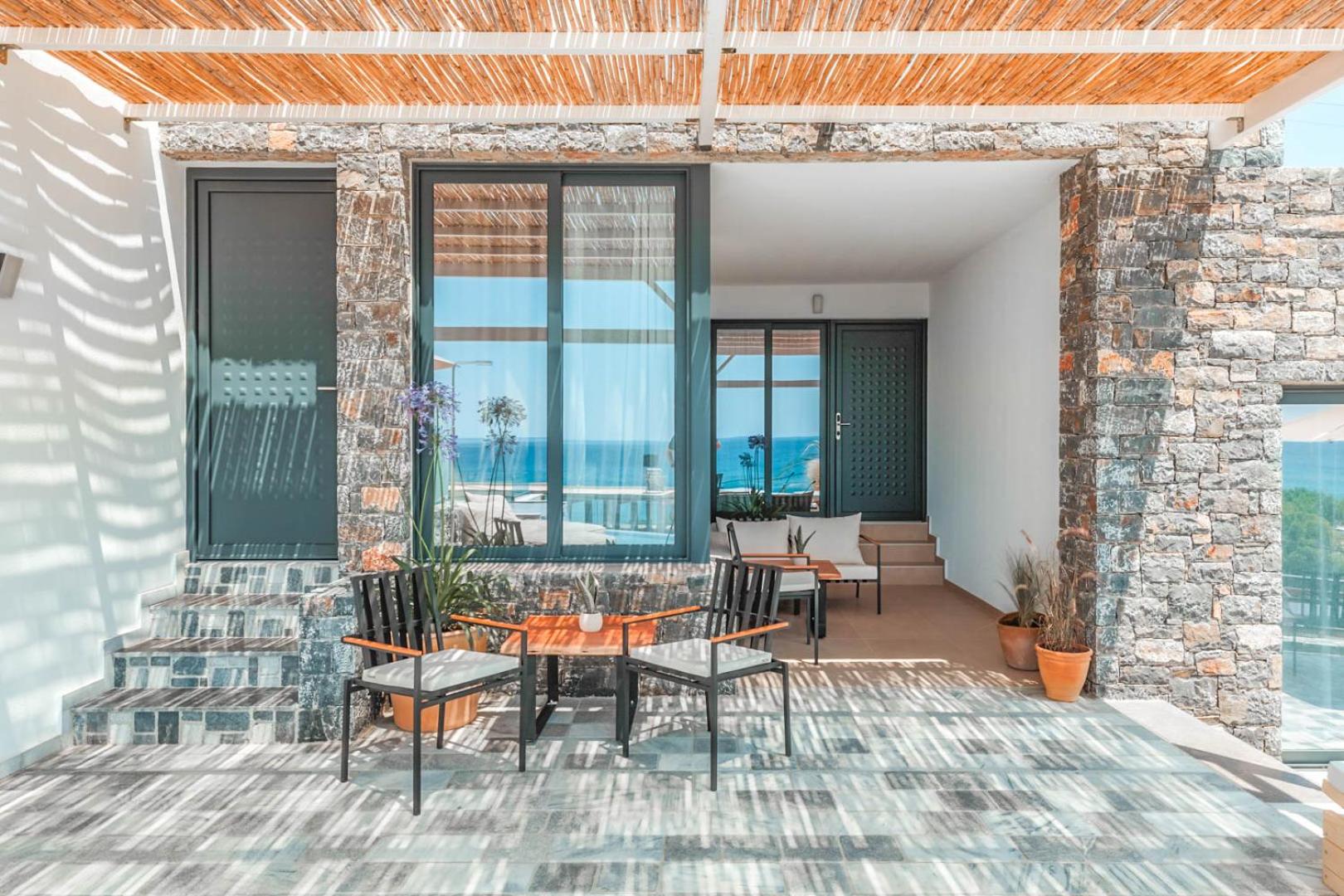 Plakakia Luxury Apartments