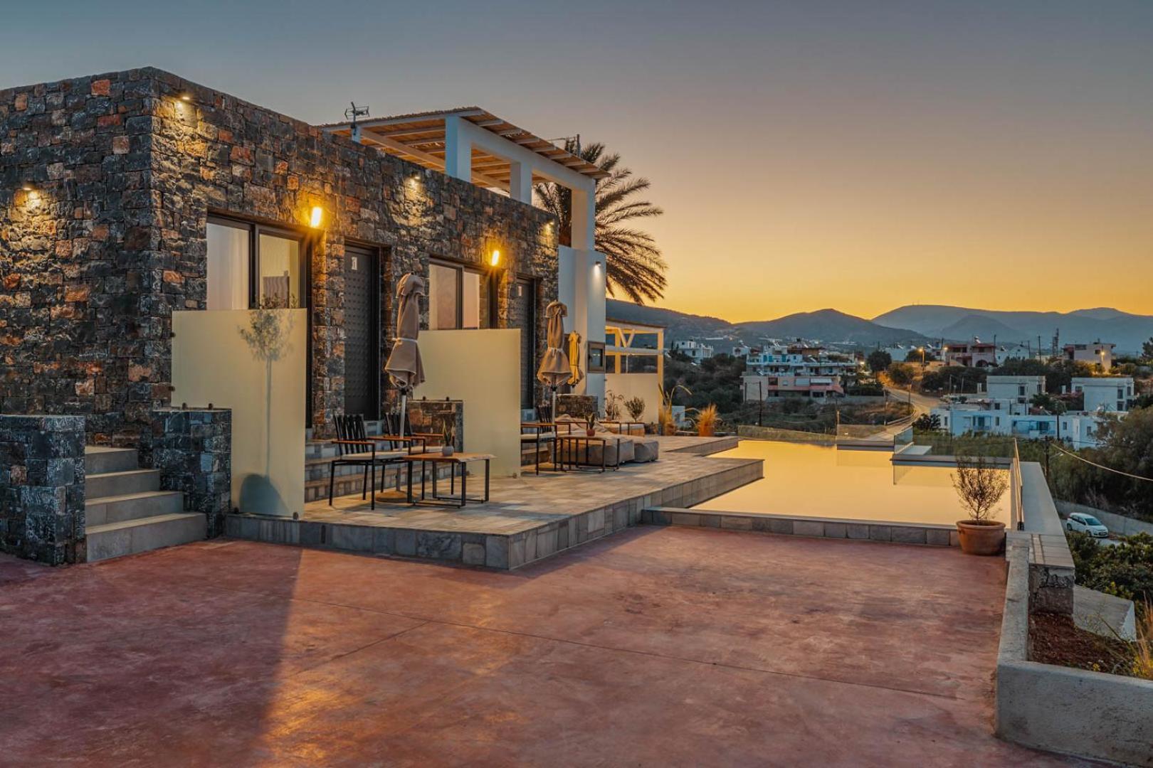 Plakakia Luxury Apartments