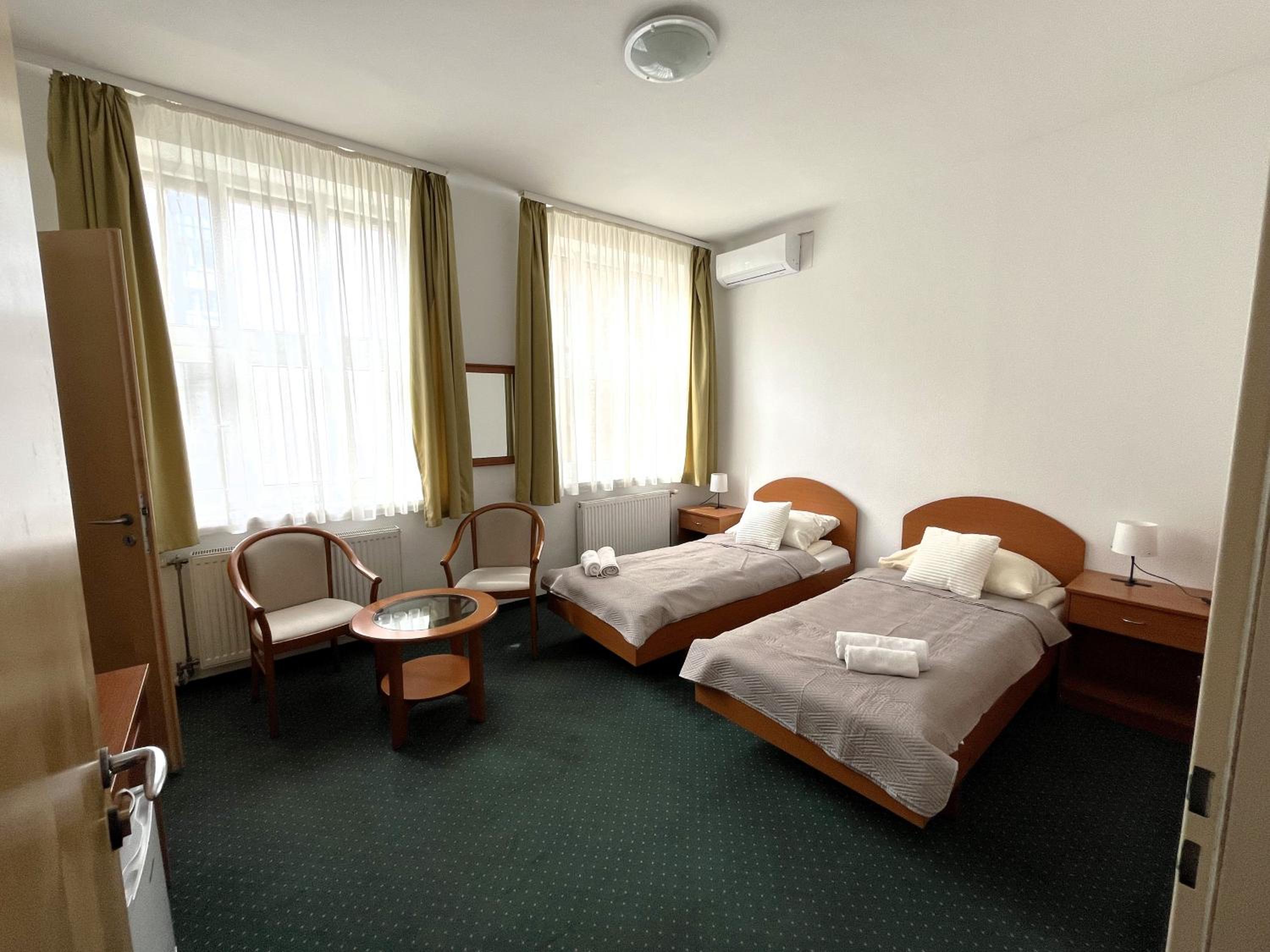 Broadway Guesthouse