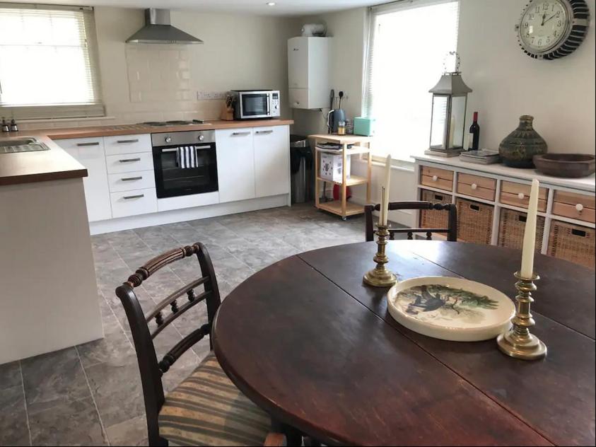 A gorgeous, two double bedroom, period cottage. view 3