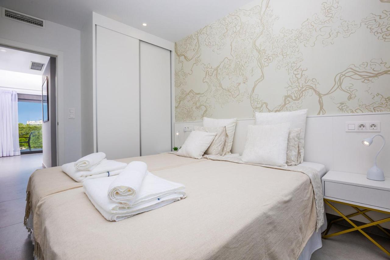 Prime Spanish Holidays - Rennes Arenal Playa Apartments