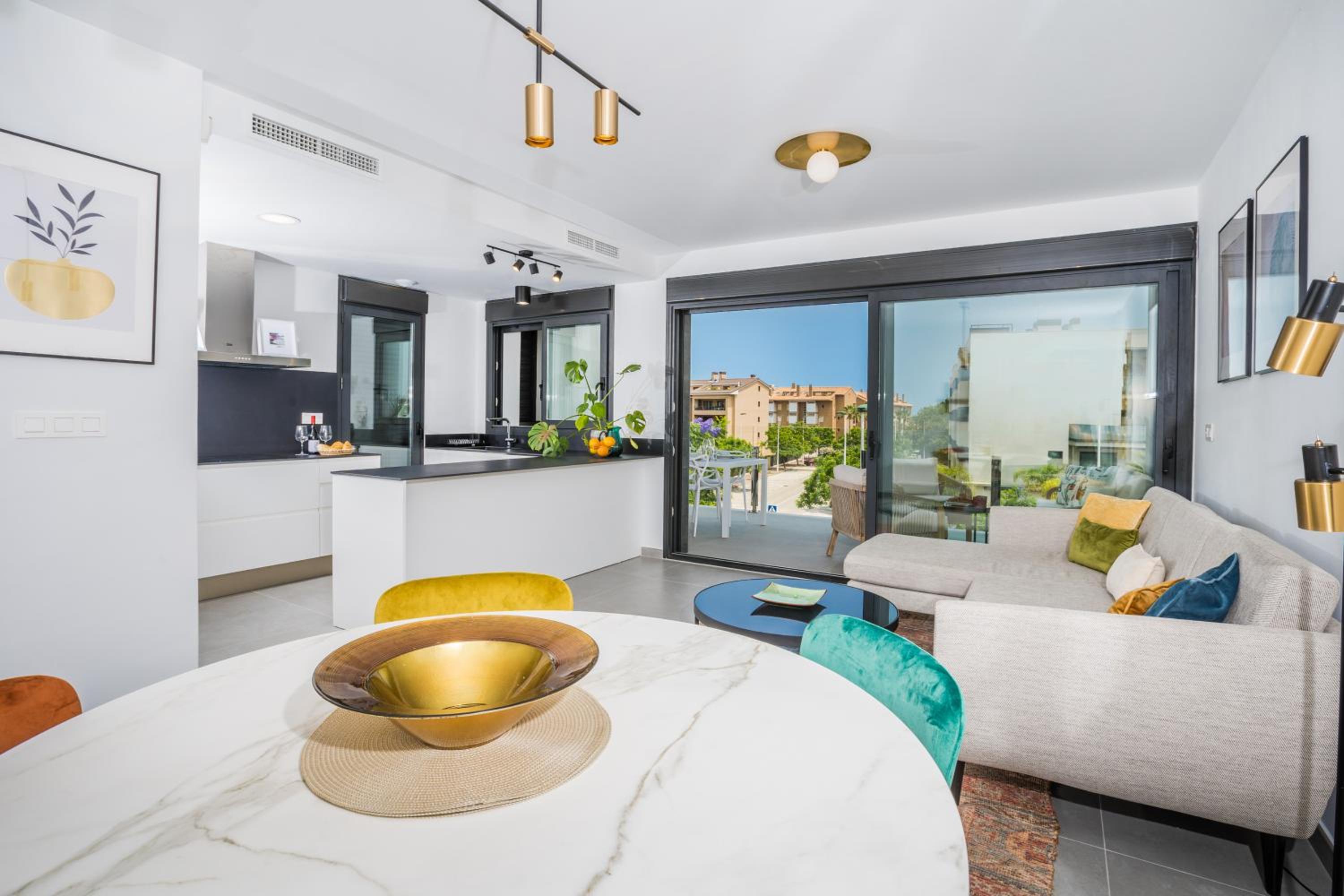 Prime Spanish Holidays - Rennes Arenal Playa Apartments