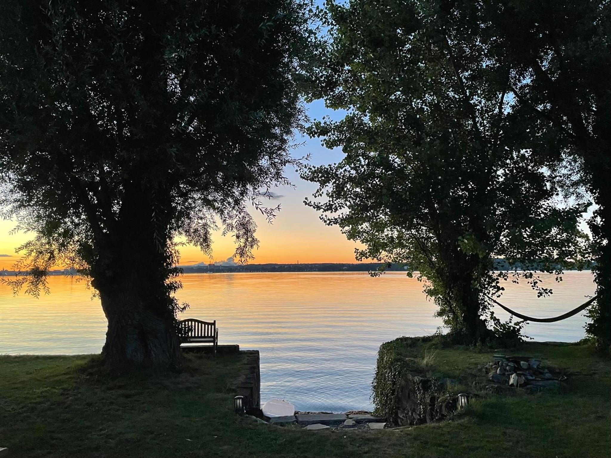 Ferienhäuschen mit privatem Seezugang