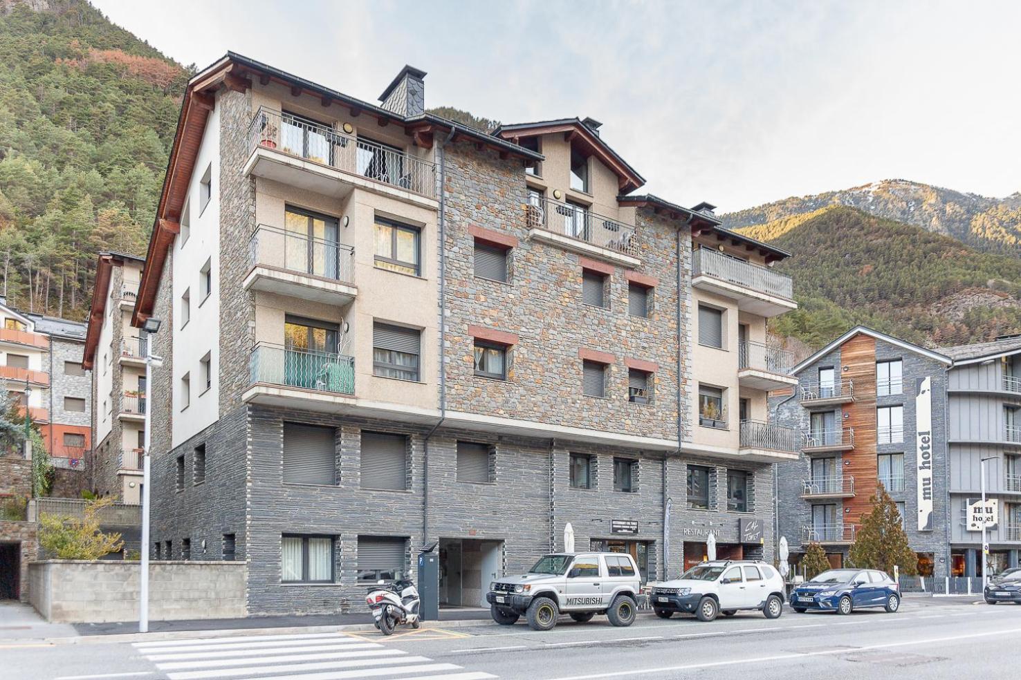 Gran Balcón con Vistas I Amplio 3 Hab cerca Ordino I AndBnB