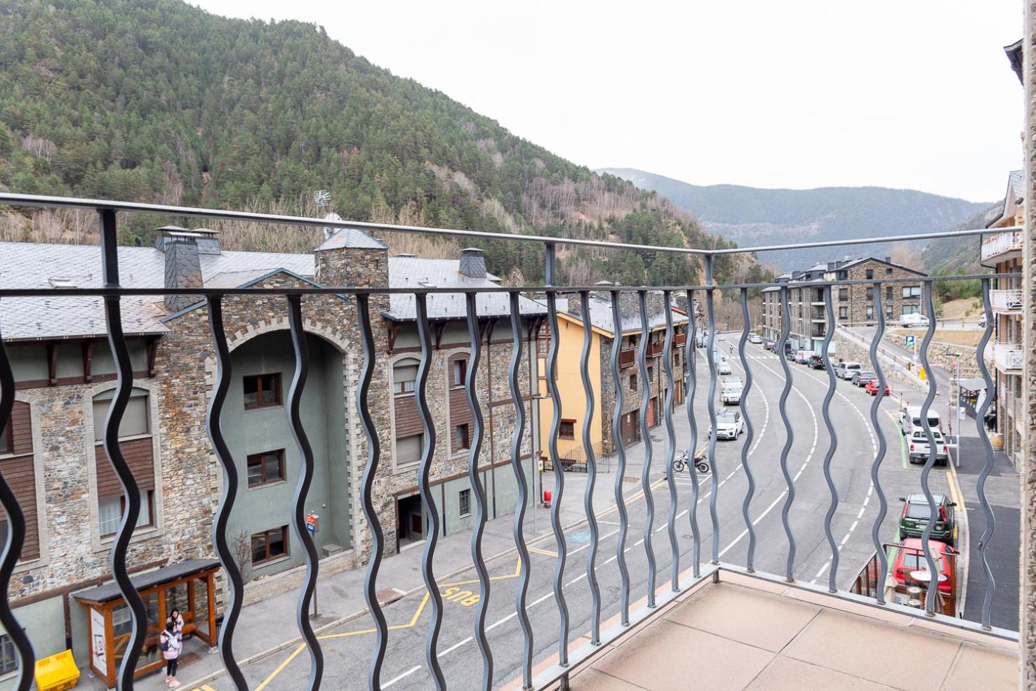 Gran Balcón con Vistas I Amplio 3 Hab cerca Ordino I AndBnB