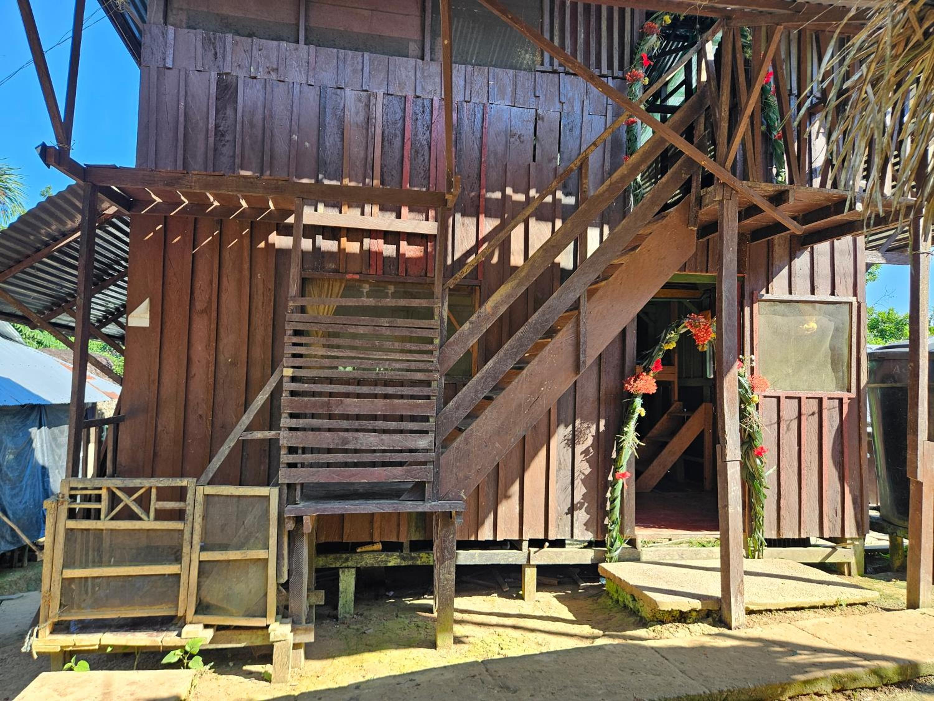 Amazon Jungle lodge -Experencia Indigena Yagua