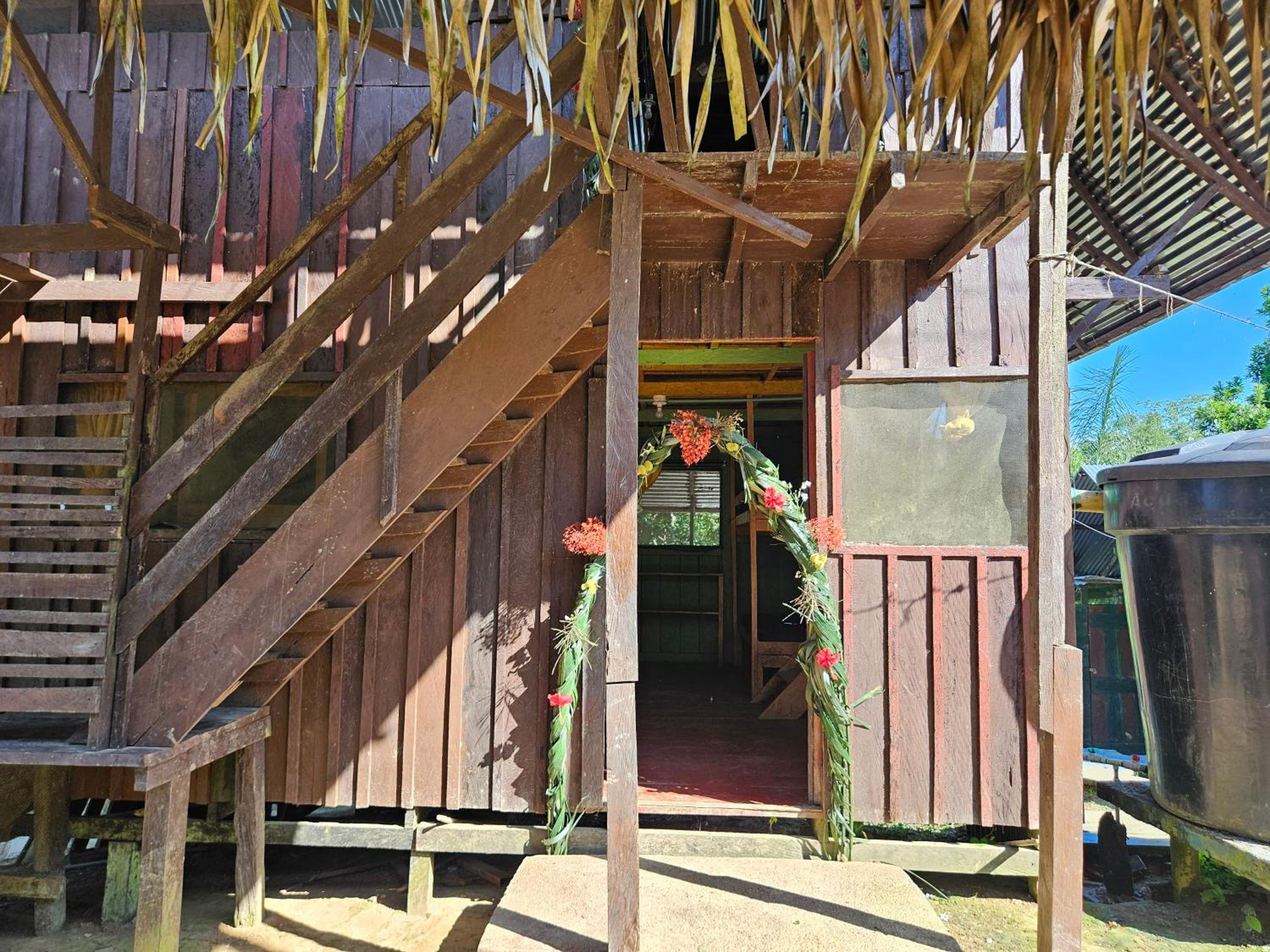 Amazon Jungle lodge -Experencia Indigena Yagua